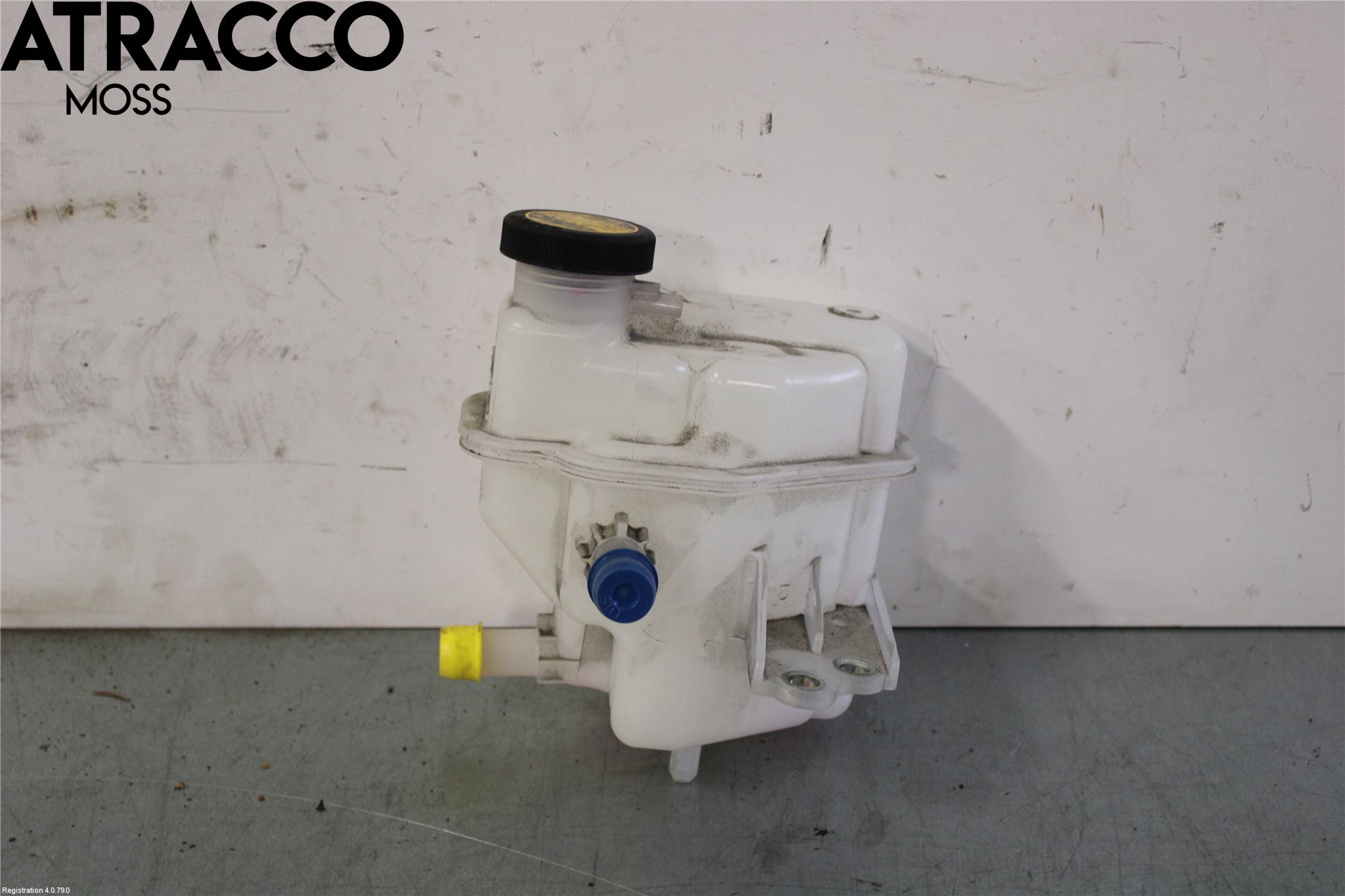 Toyota YARIS XP130 15-20 Expansionstank