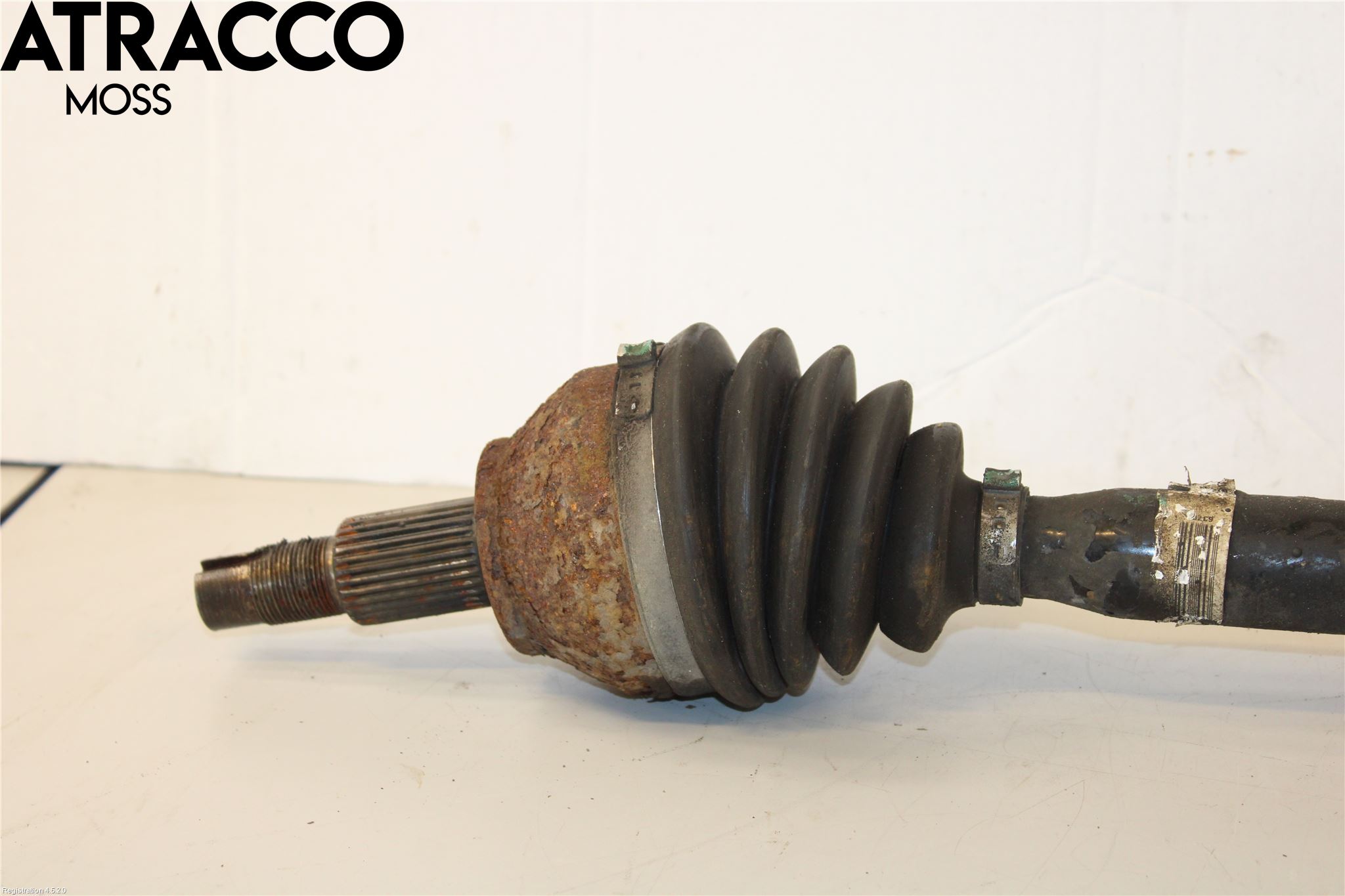 Alfa 159 Drivaxel Fram Höger