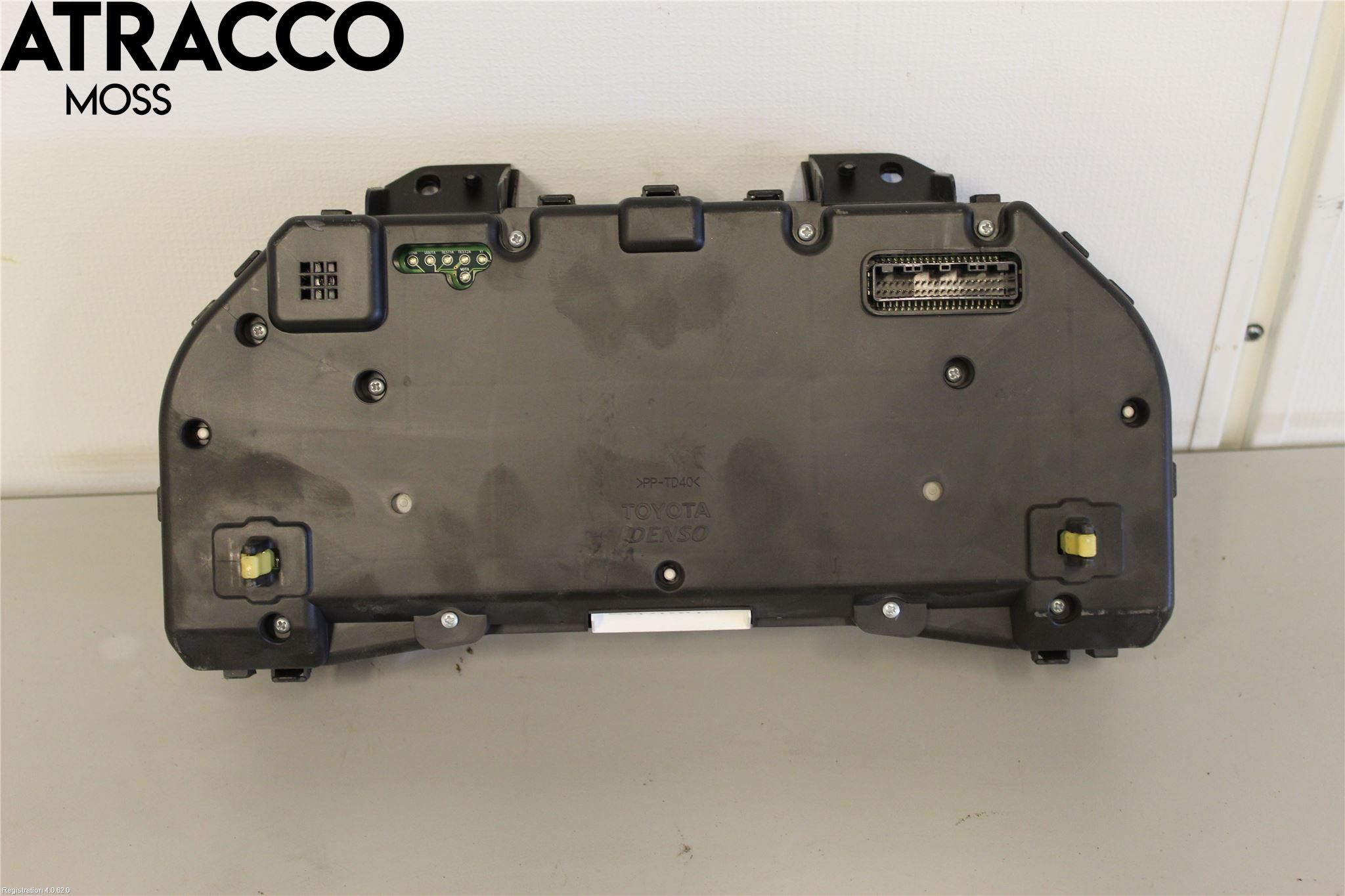 Toyota AVENSIS 09-15 Instrument Komb