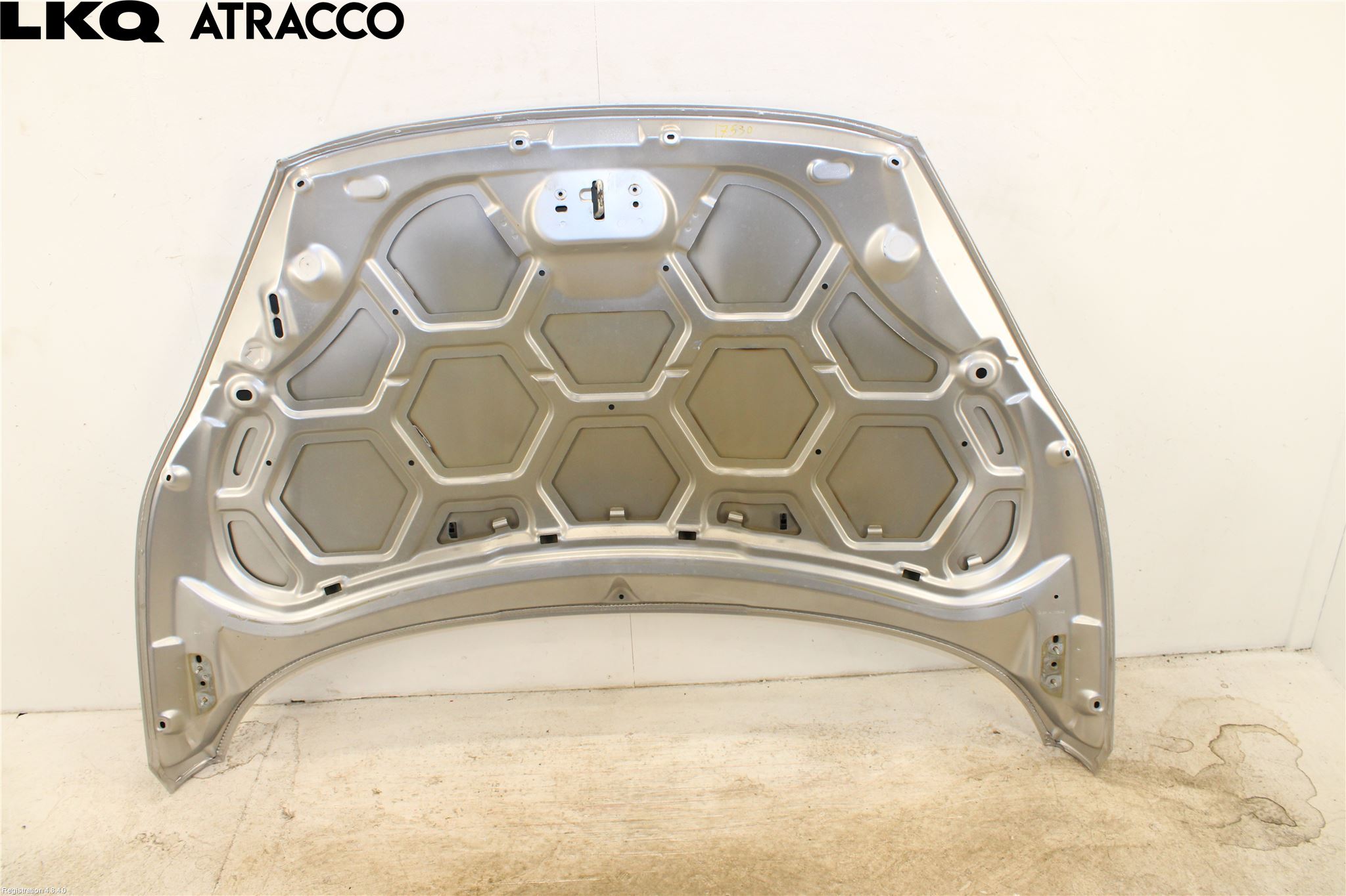 Ford FIESTA 13-17 Huv Fram