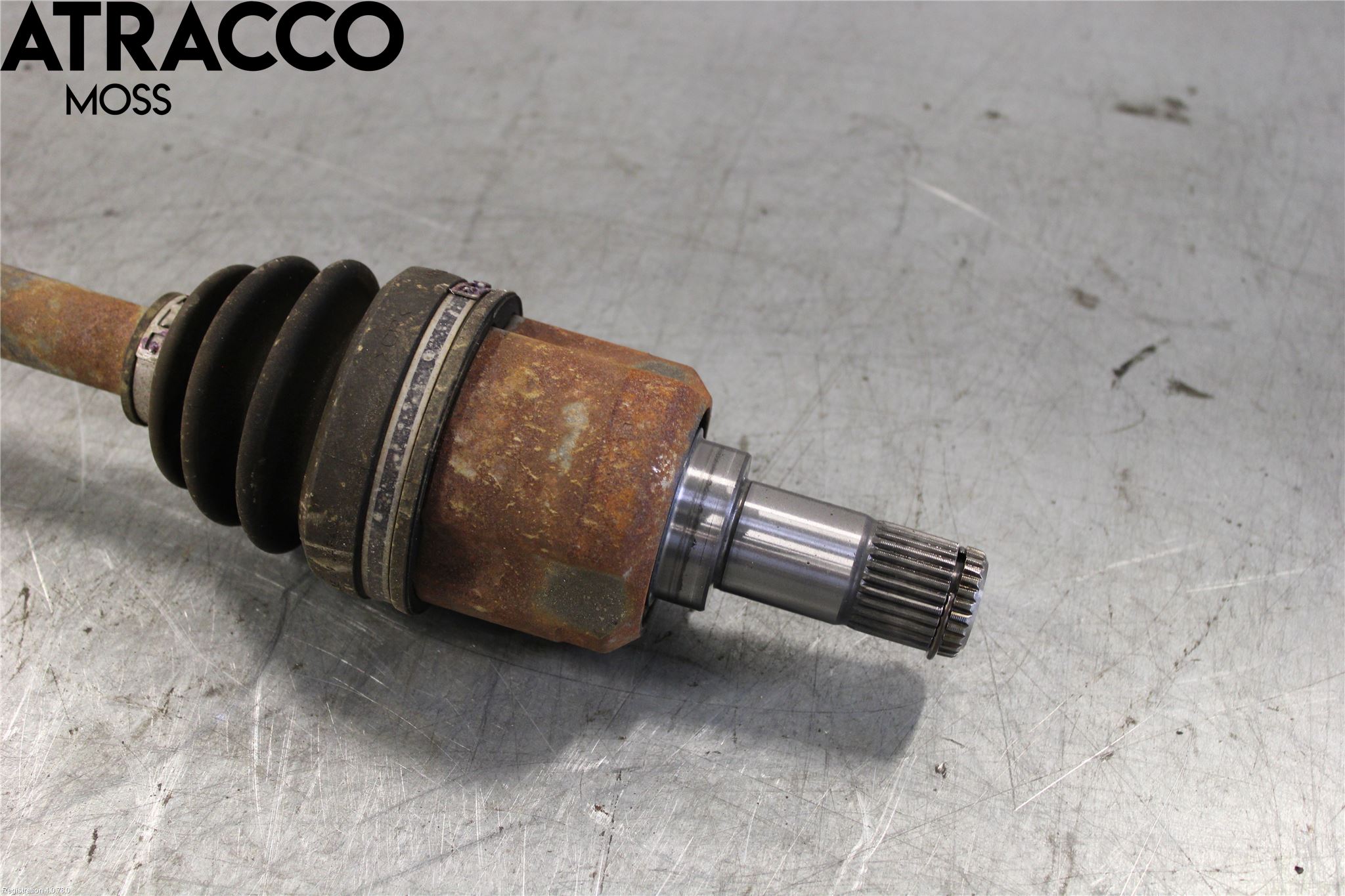 Mitsubishi OUTLANDER 13-21 Drivaxel Fram Vänster