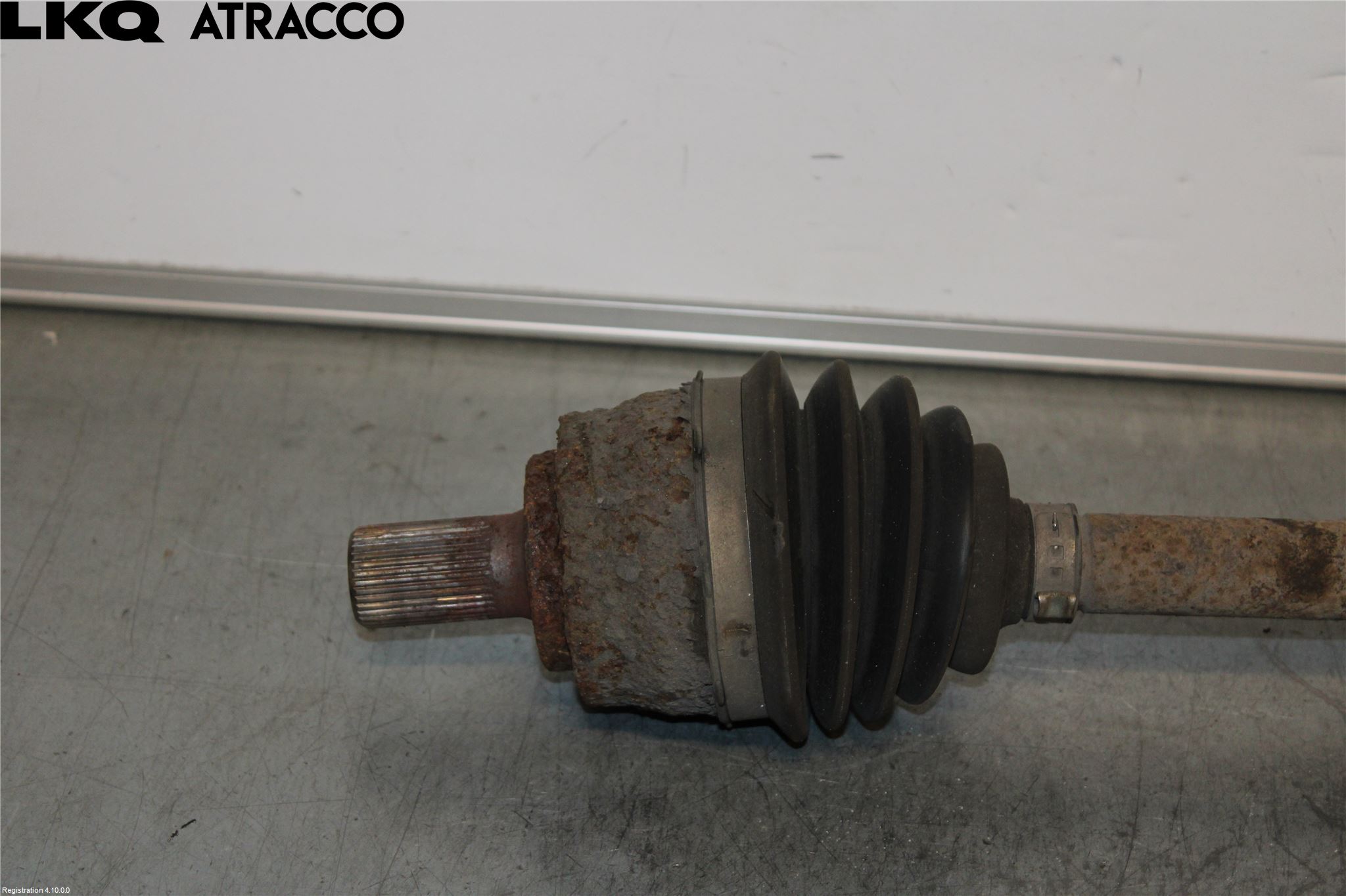 Volvo V40 12-19 Drivaxel Fram Vänster