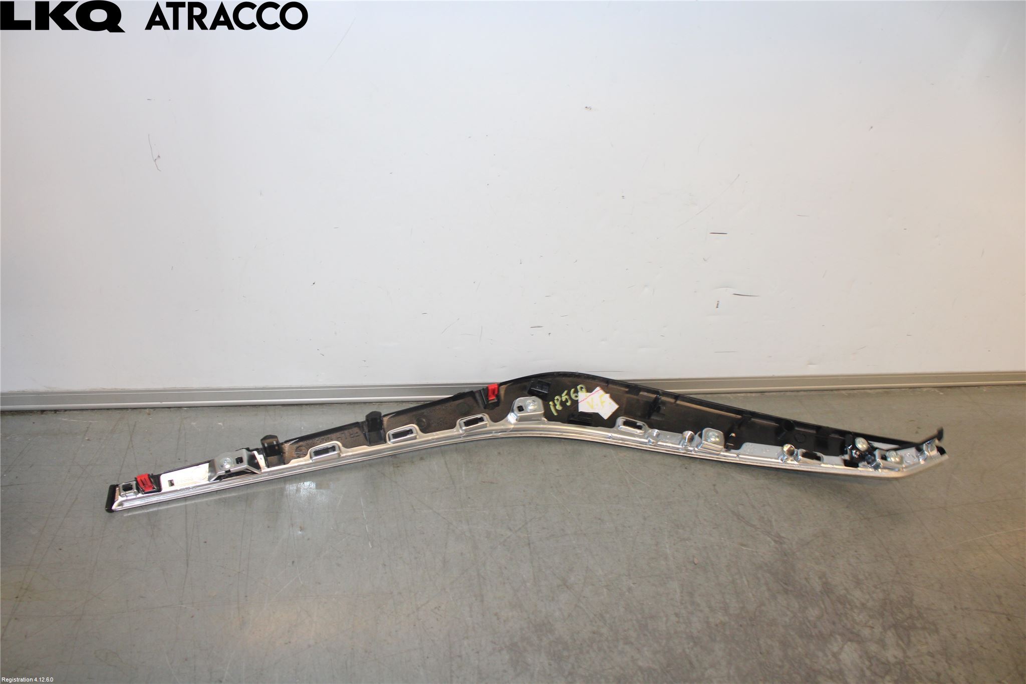Toyota COROLLA 19- Instrumentbräda Sparkskydd