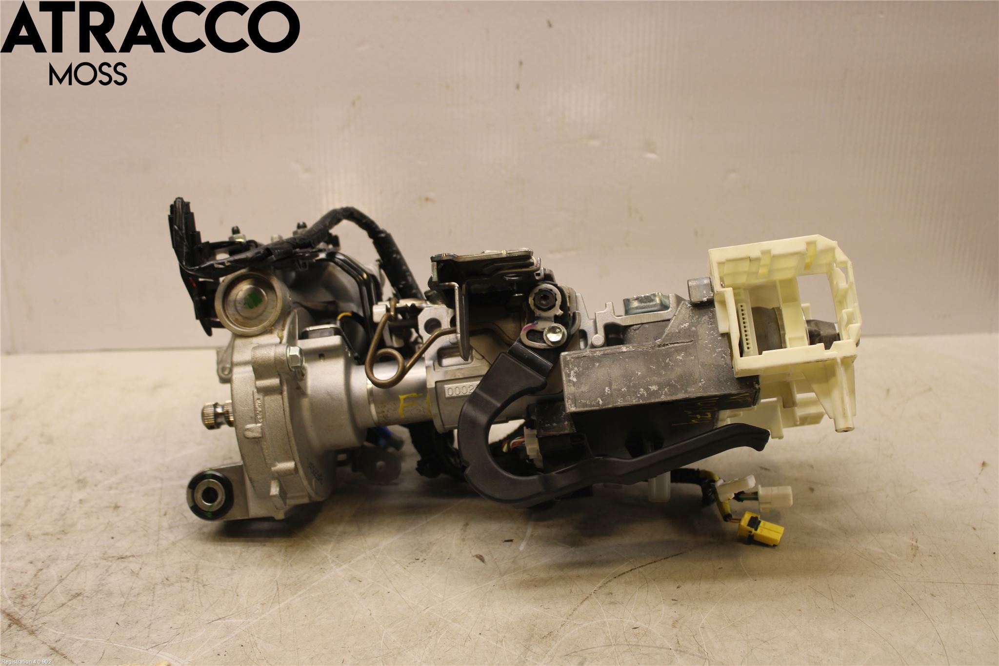 Mazda 3 III 14-19 Rattaxelagg Med Inb Servo