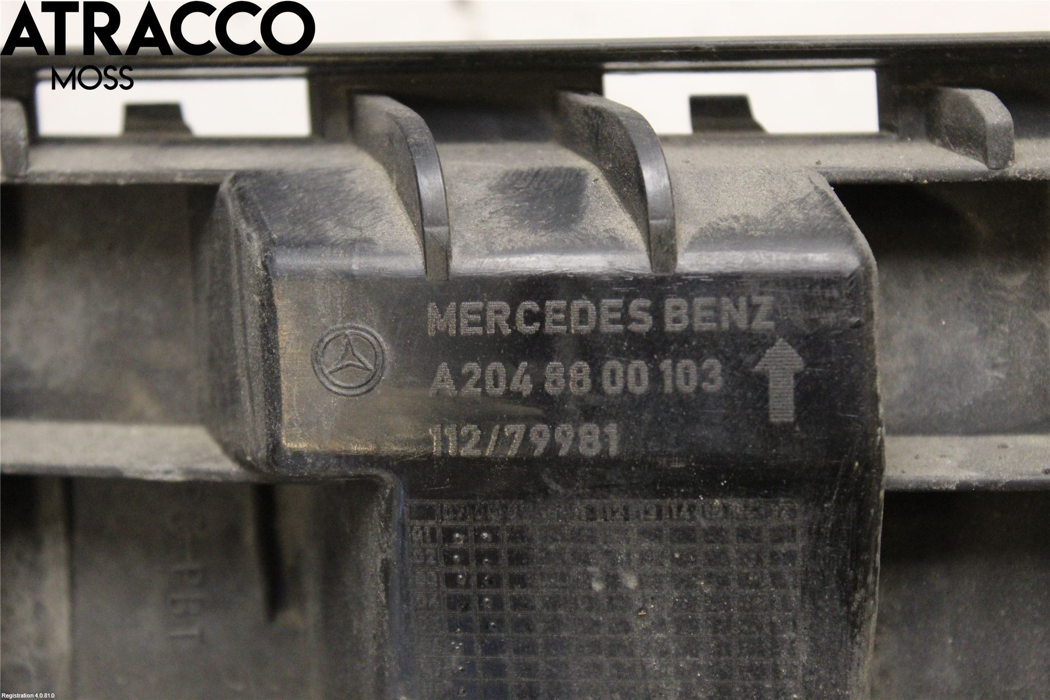 Mercedes-Benz MB C-KLASS (W204) 07-15 Stötfångarfäste Bak Vä