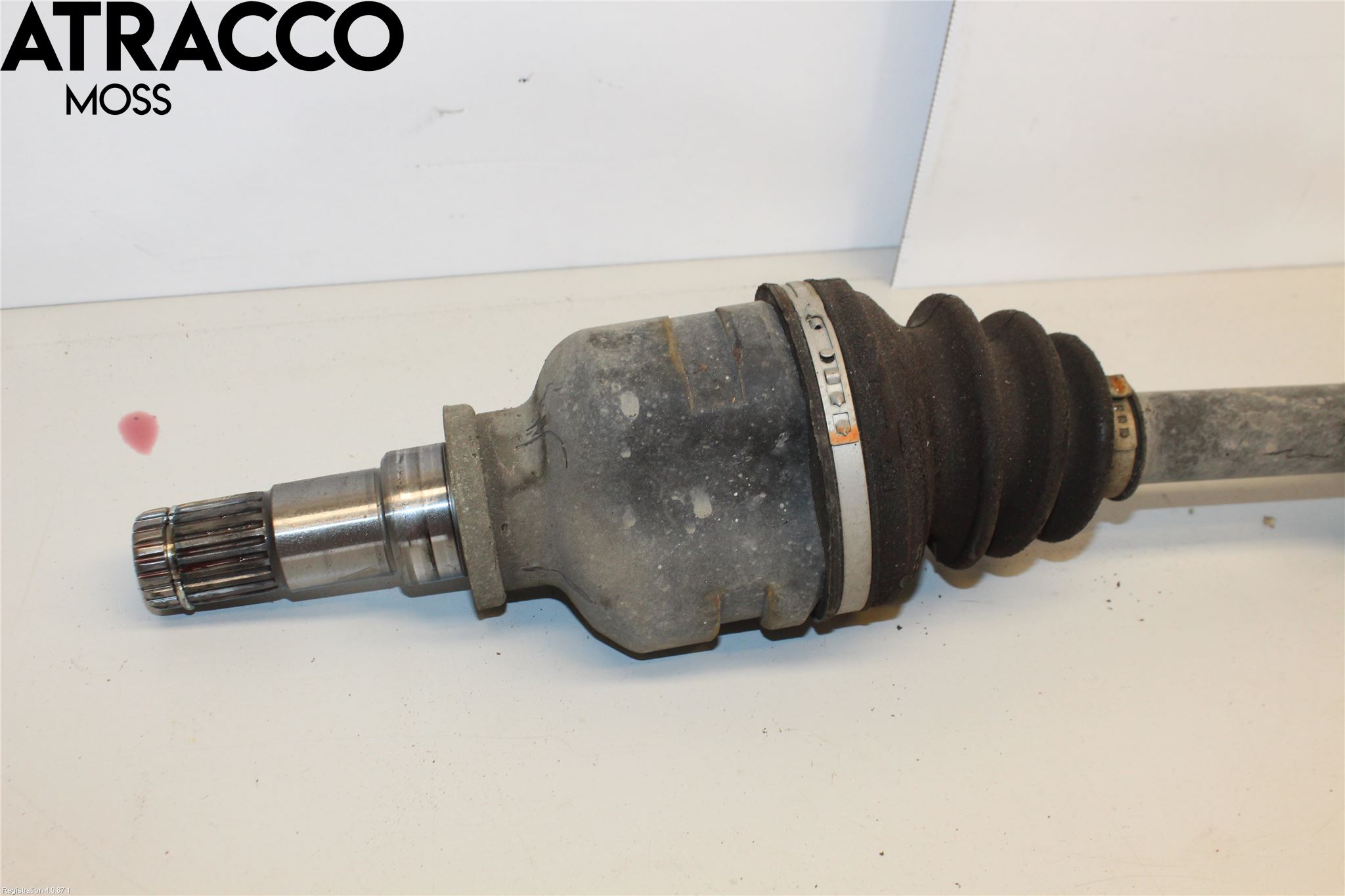 Toyota YARIS XP130 12-14 Drivaxel Fram Höger