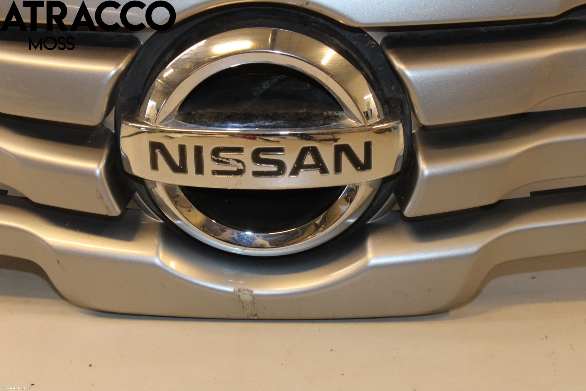 Nissan QASHQAI+2  08-10 Grill Komp