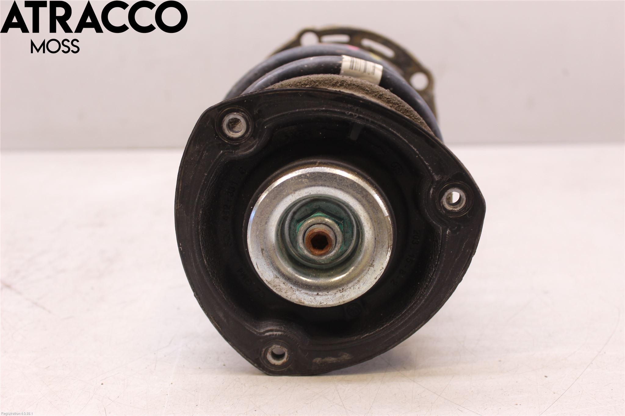 Volkswagen VW PASSAT 15-19 Fjäderben Fram Höger