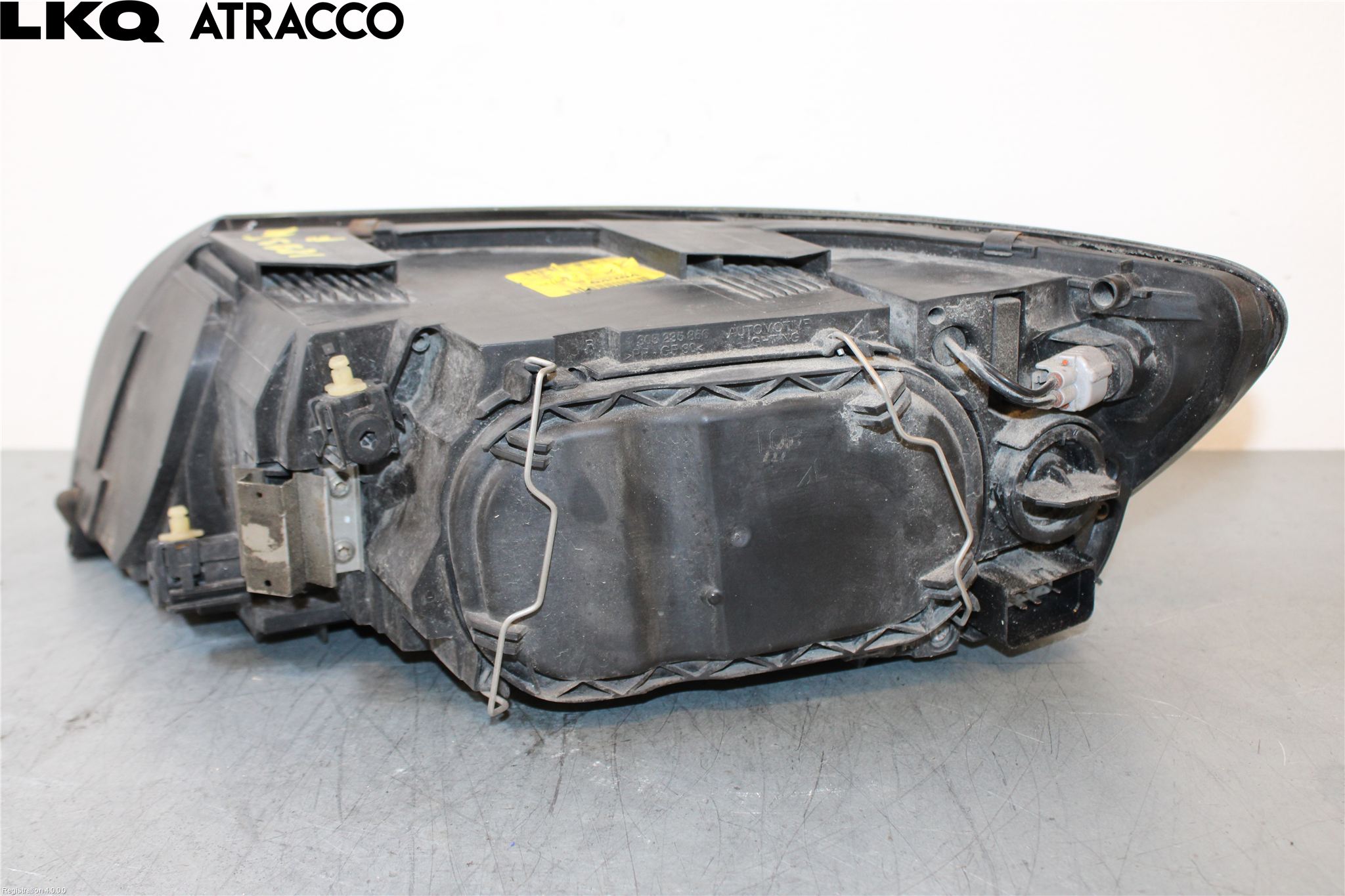 Volvo V50 04-07 Strålkastare Höger