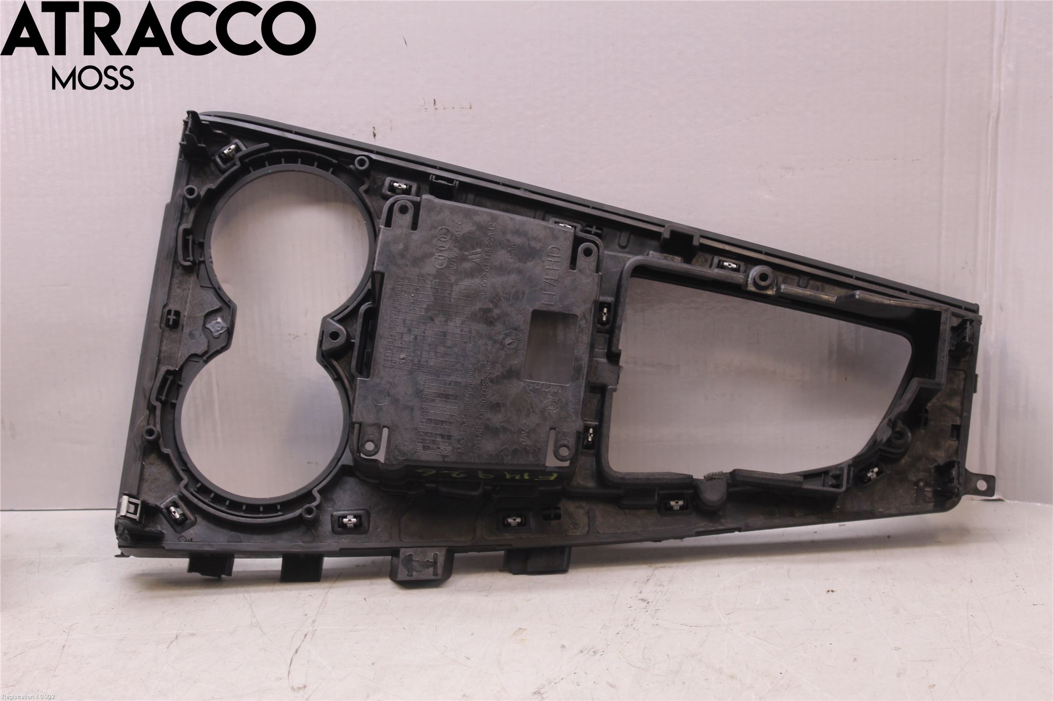 Audi A4 12-15 Instrumentkonsoll Golv
