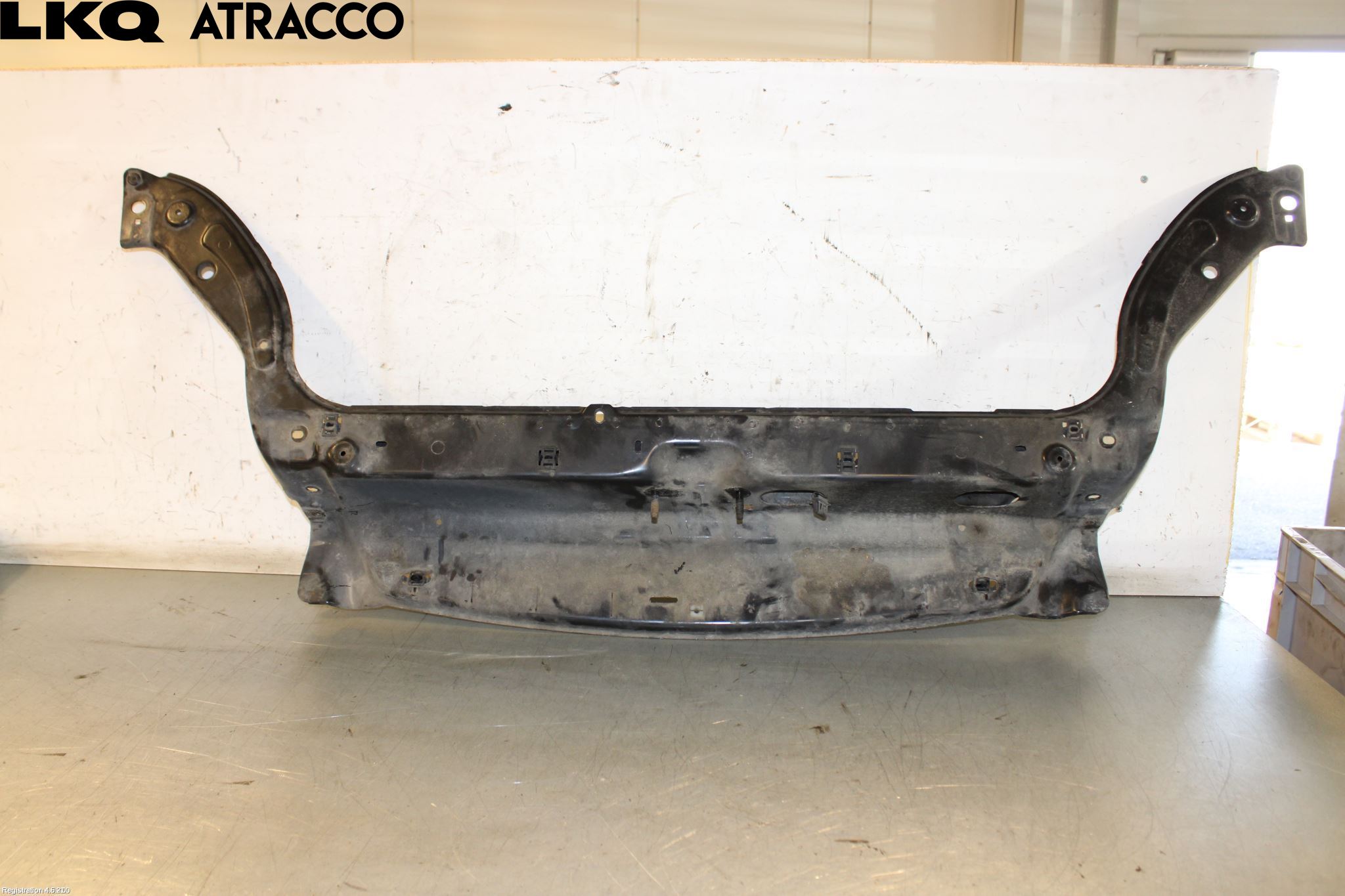Citroen BERLINGO  03-07 Front Huvlåsplåt-Balk