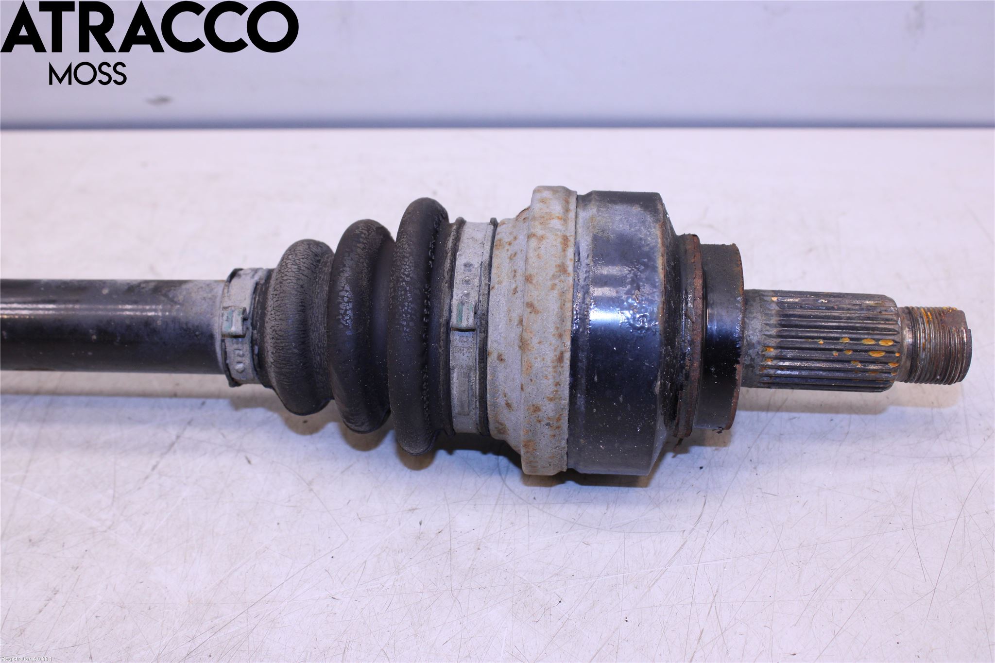 BMW 3 F30/F31/F80 12-19 Drivaxel Bak Höger