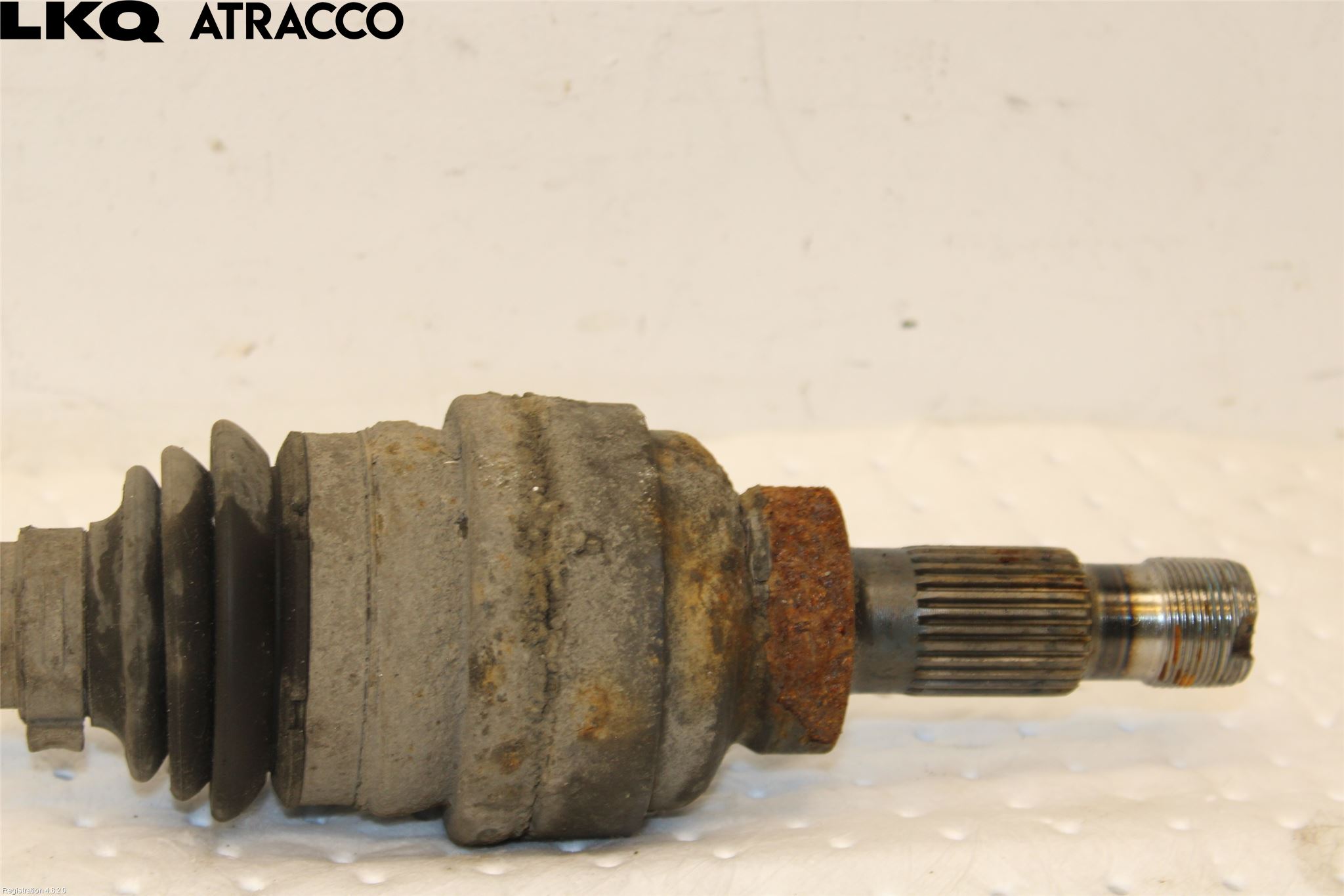 Mercedes-Benz MB GLA-KLASS (X156) 13-20 Drivaxel Bak Höger