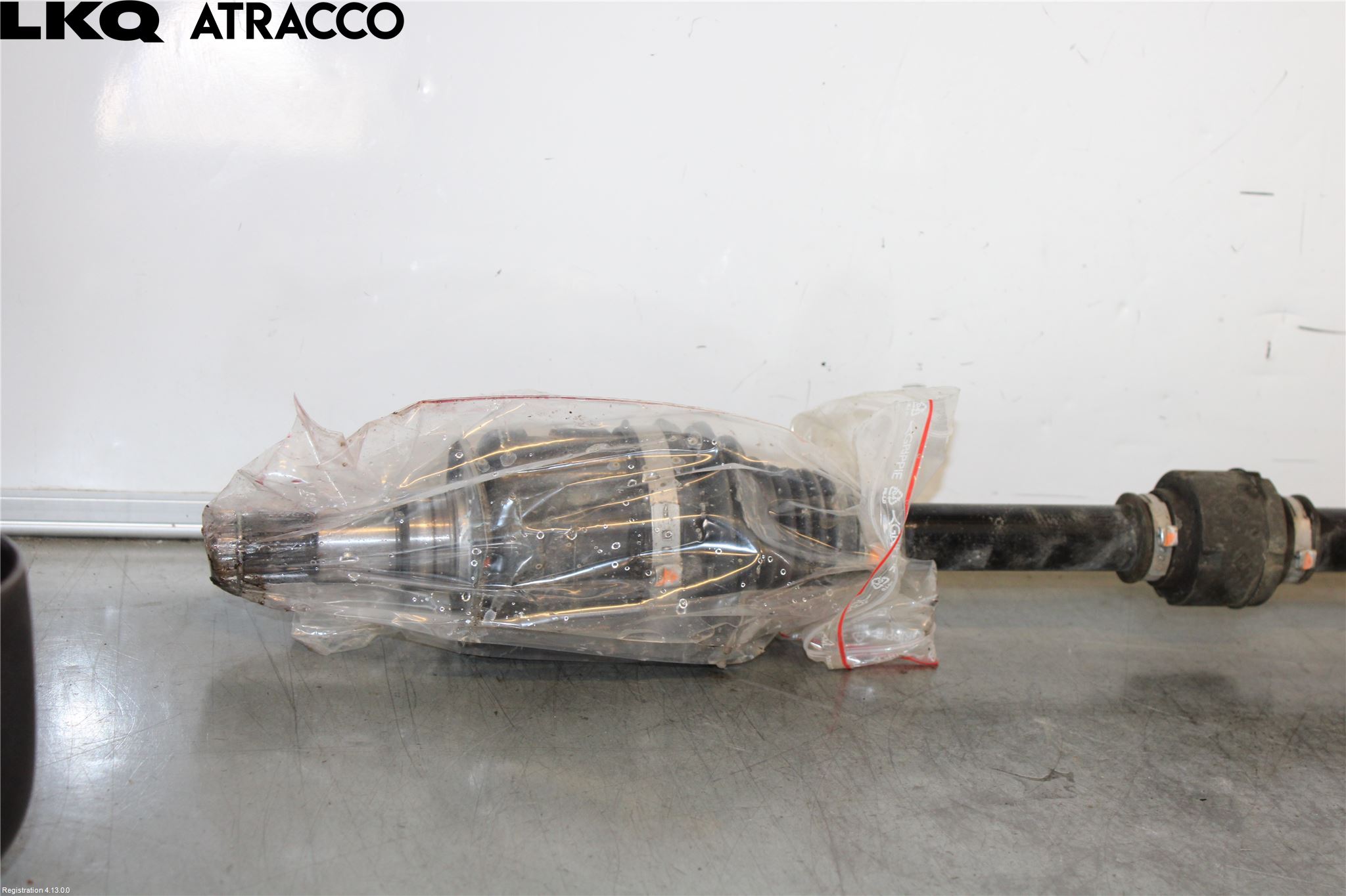 Toyota YARIS XP21 20- Drivaxel Fram Höger