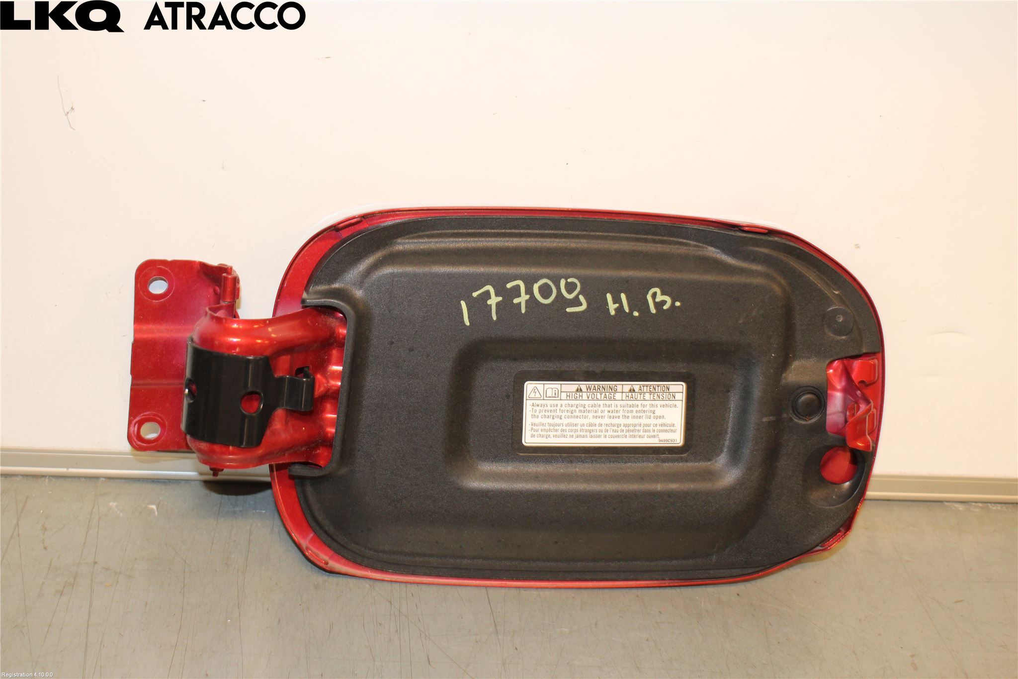 Mitsubishi OUTLANDER 13-21 Tanklucka