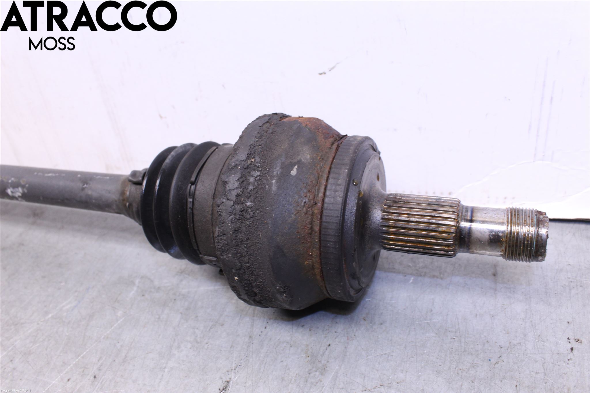 Mercedes-Benz MB E-KLASS (W212) 09-16 Drivaxel Bak Höger