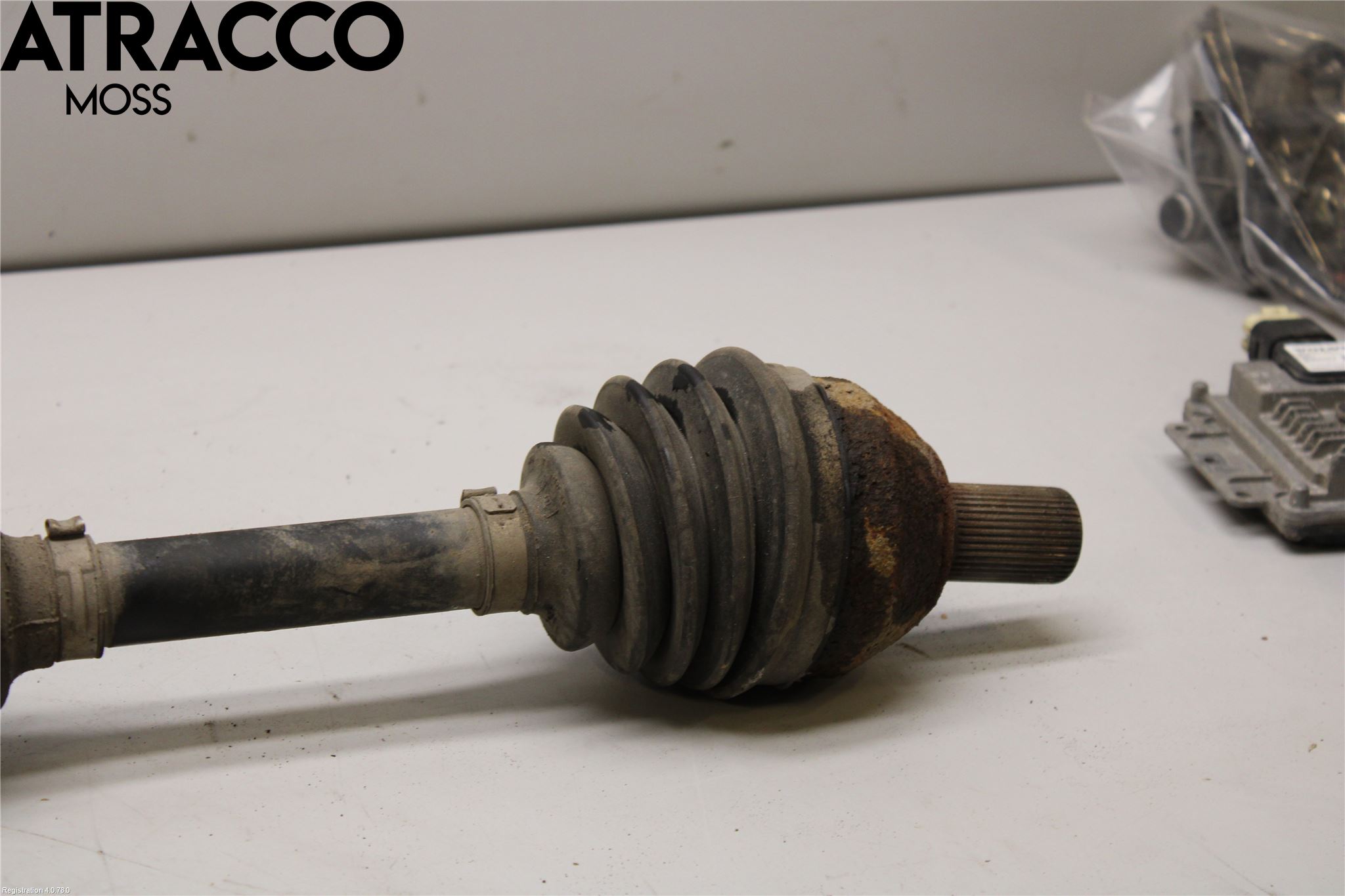 Volvo V60 11-13 Drivaxel Fram Höger