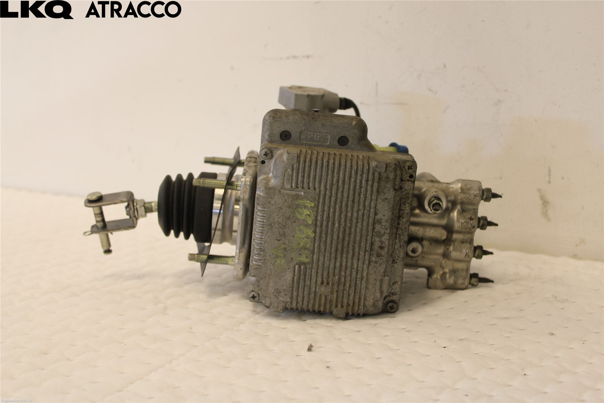 Toyota AURIS 13-19 Bromskraftregulator