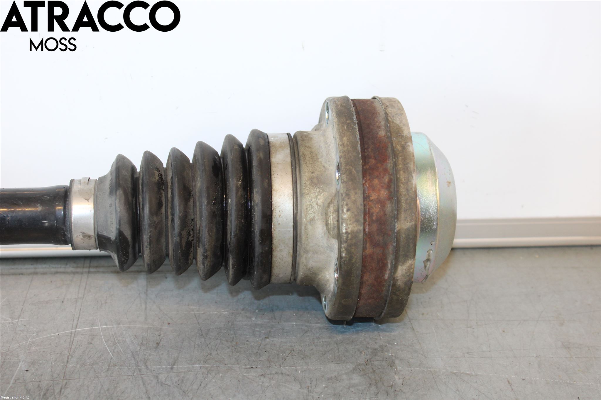Volkswagen VW CADDY 16-20 Drivaxel Fram Vänster