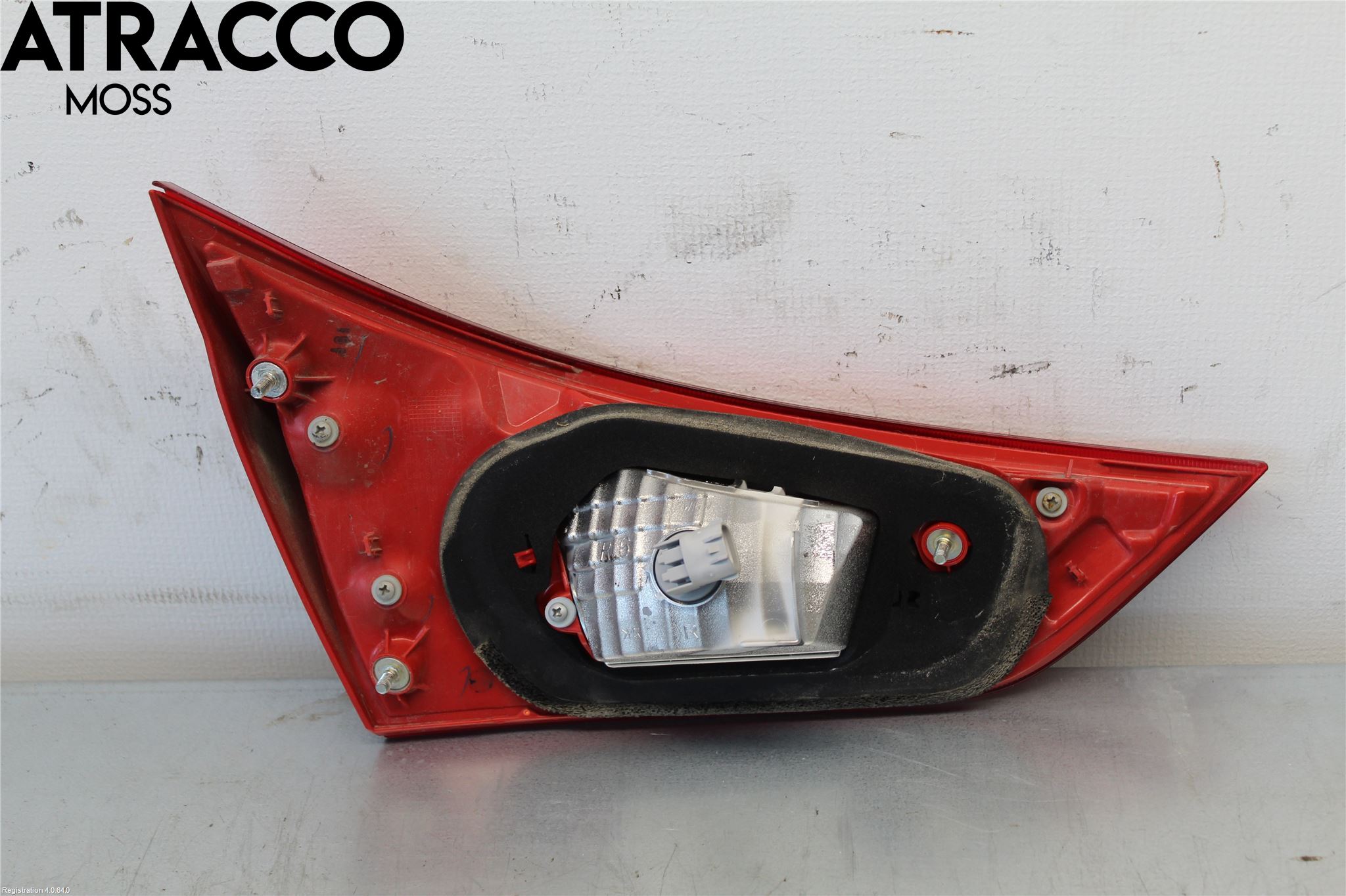 Toyota AURIS 13-19 Bakljus Lucka Hö