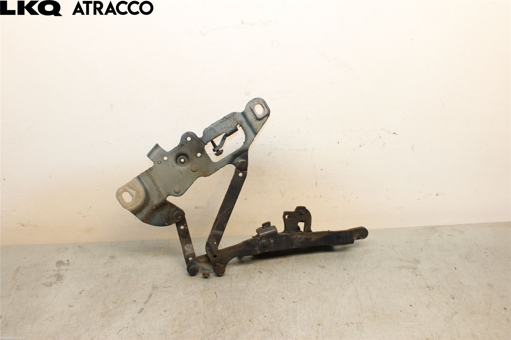 BMW 5 F10/F11/F18 09-17 Huvgångjärn