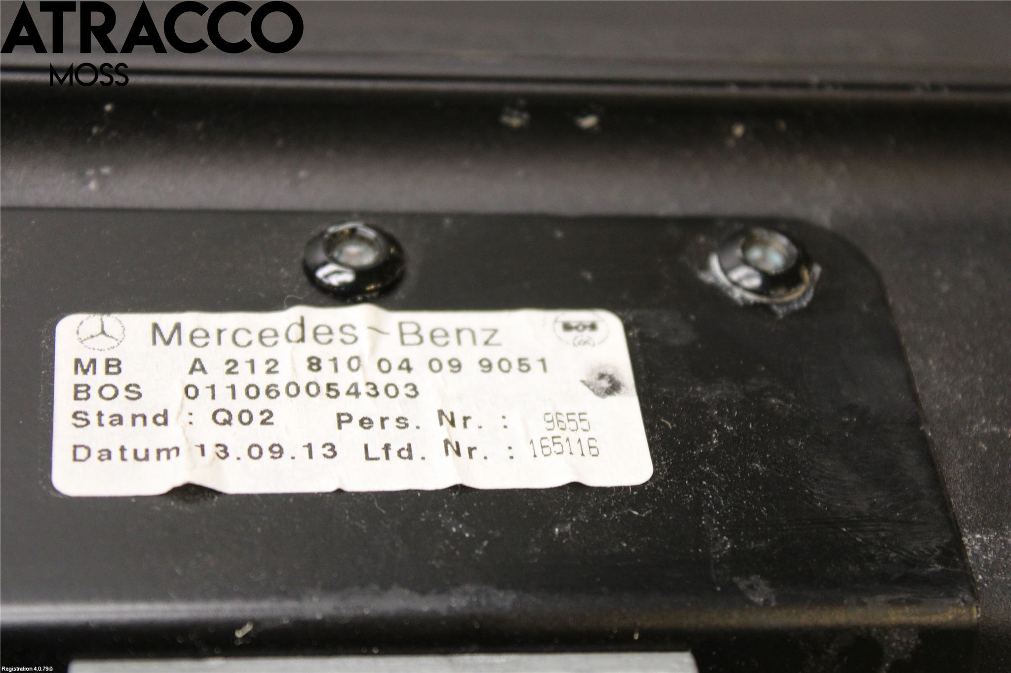 Mercedes-Benz MB E-KLASS (W212) 09-16 Inrbagagerumklädsel-Golv