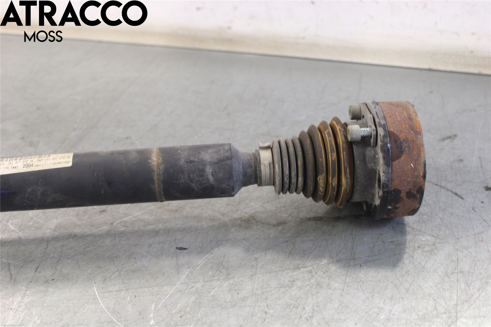 Volkswagen VW GOLF V 04-09 Drivaxel Fram Höger