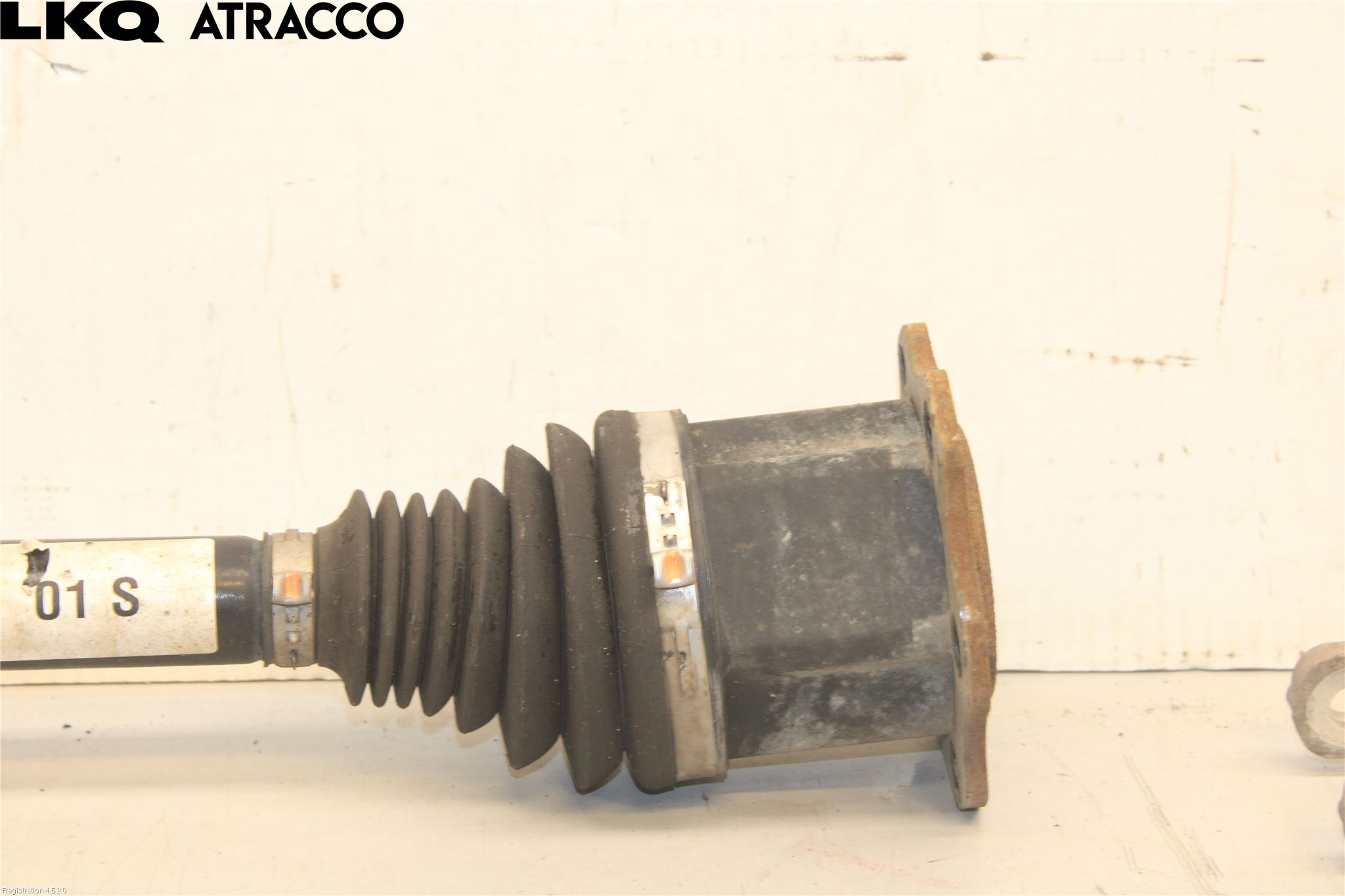 Audi A4/S4 B9 16-19 Drivaxel Fram Vänster