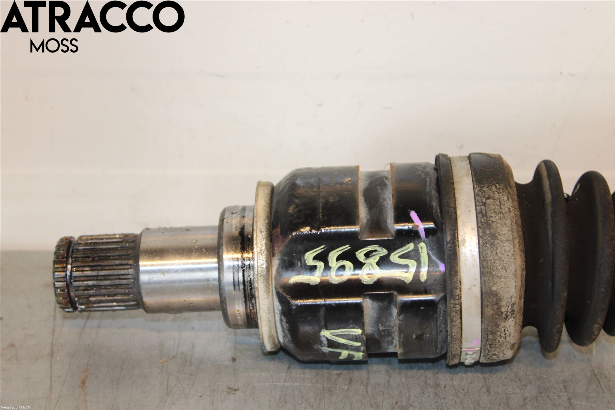 Toyota AURIS 13-19 Drivaxel Fram Vänster