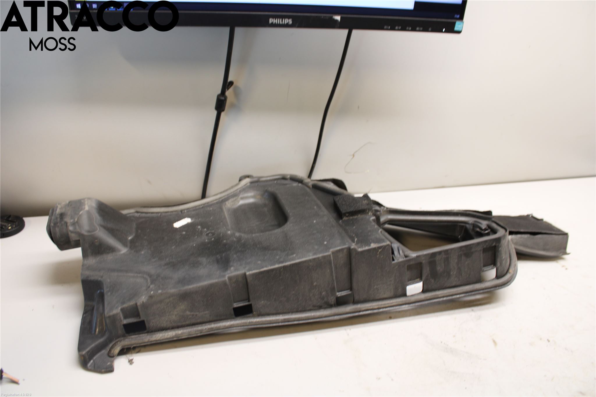 BMW 5 E60/61 Sed/Tou 02-10 Deflektor Plåt-Plast Kylning