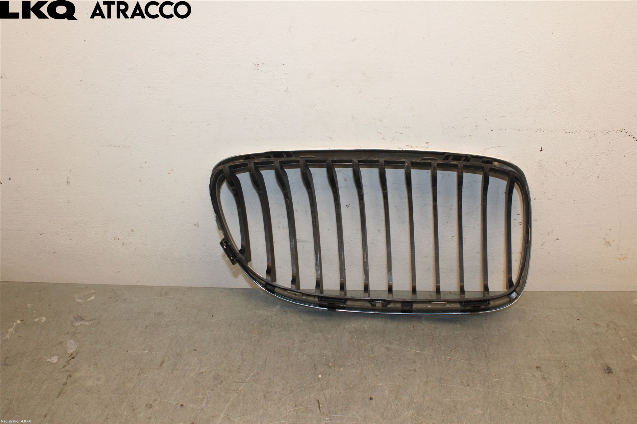 BMW 1 E87/81 5D/3D 03-11 Grilldel Vänster
