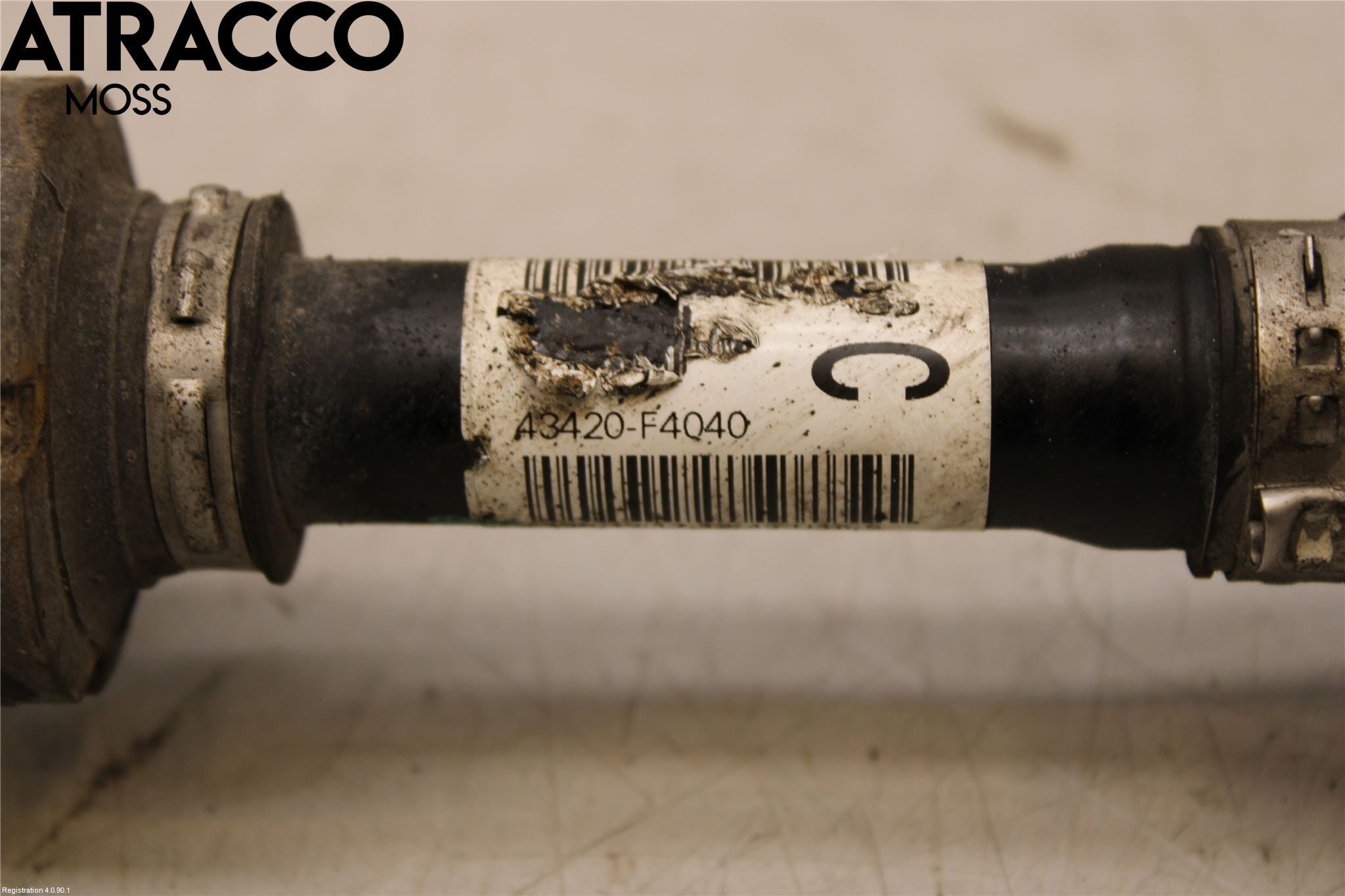 Toyota C-HR 16-23 Drivaxel Fram Vänster