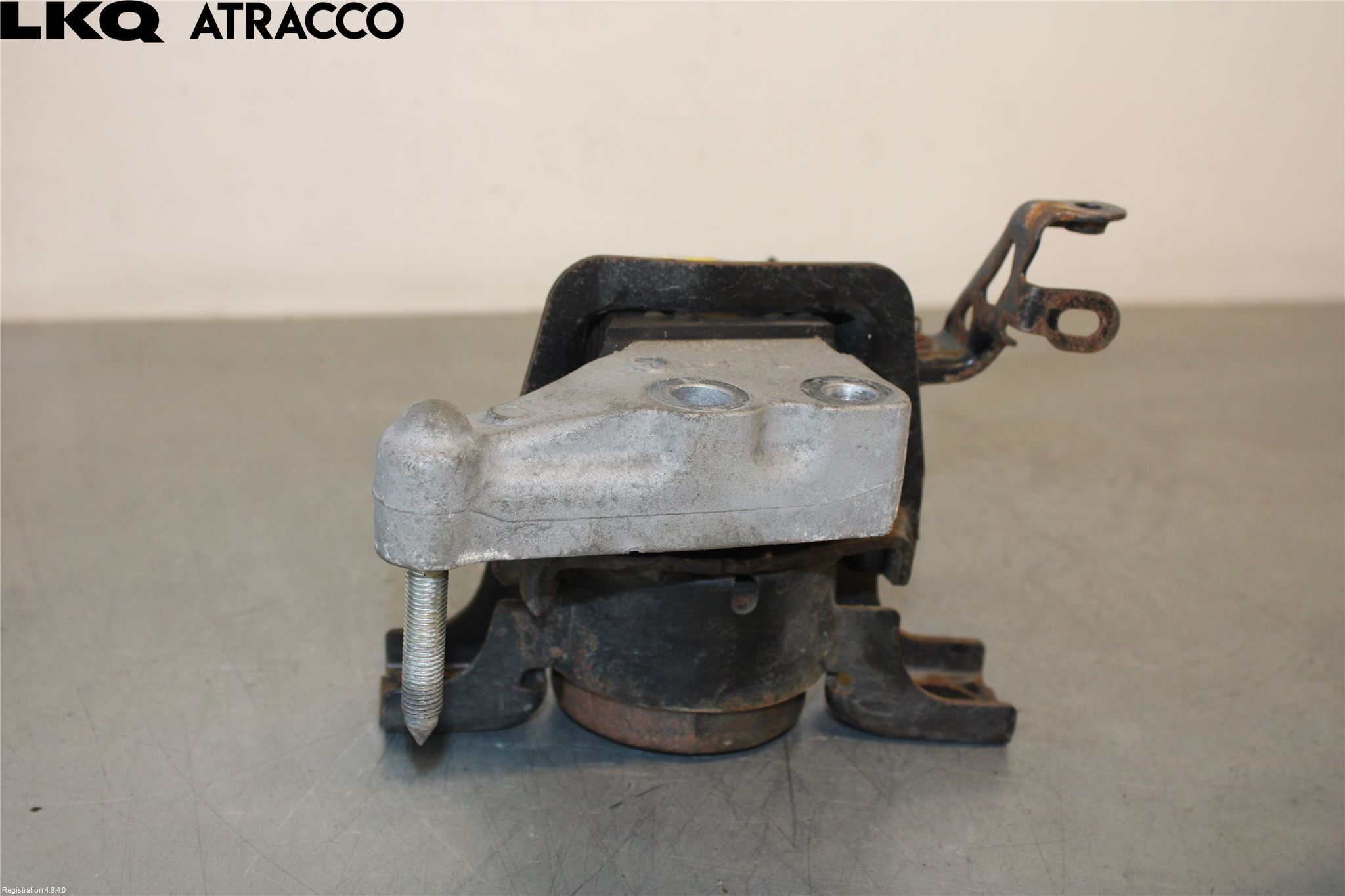 Toyota RAV4 13-18 Motorfäste