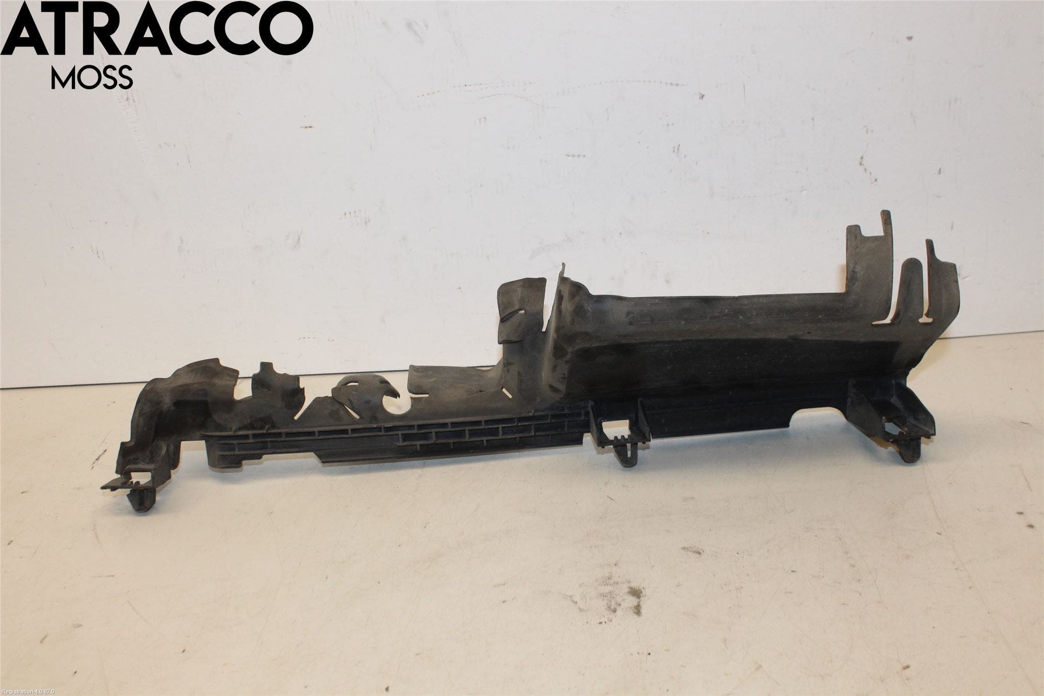 Volkswagen VW GOLF / E-GOLF VII 13-20 Deflektor Plåt-Plast Kylning