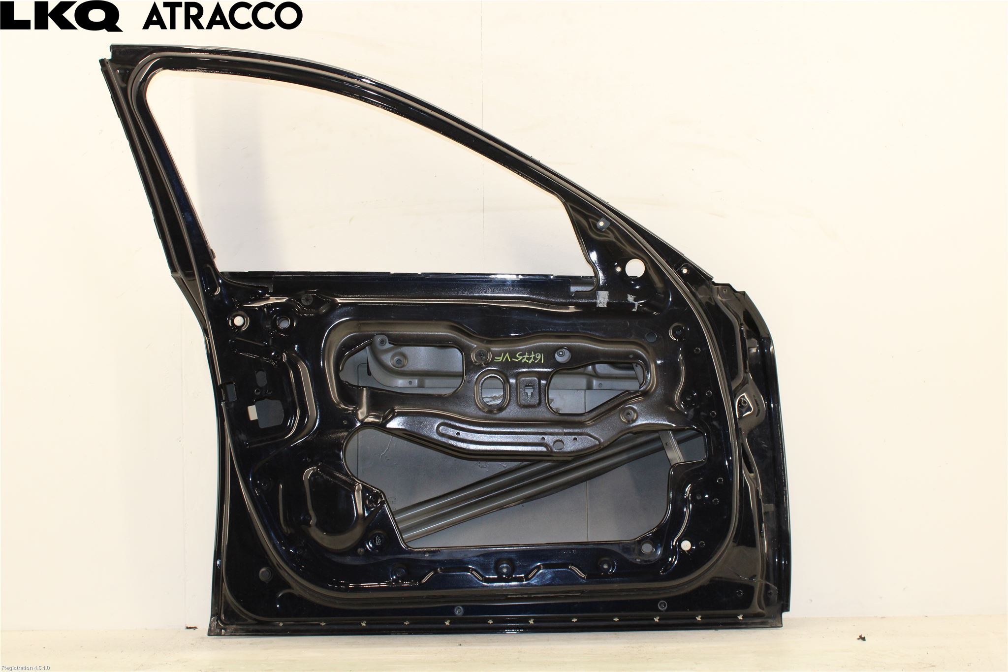 BMW 5 F10/F11/F18 09-17 Dörr Fram Vänster