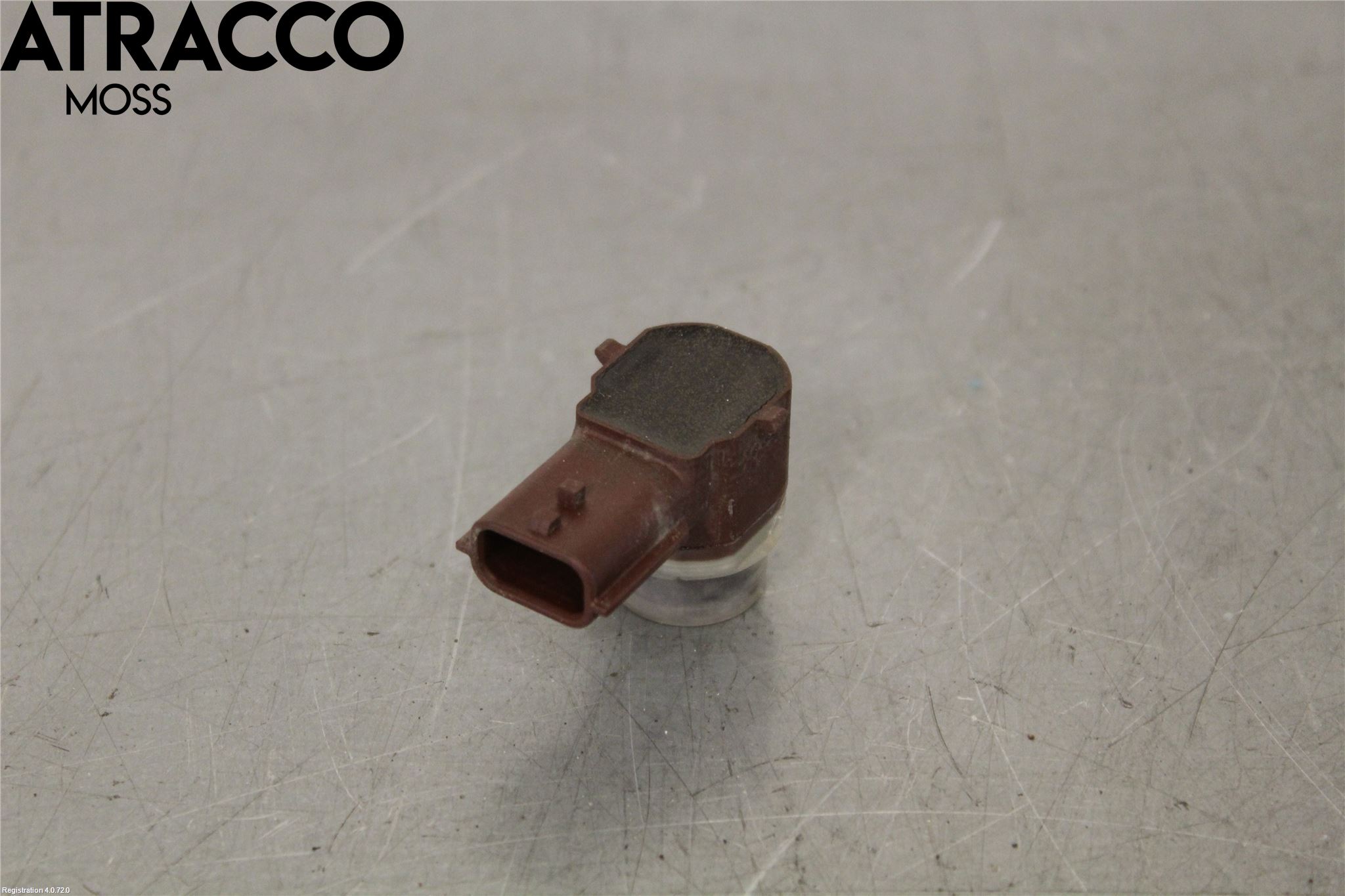 Nissan LEAF 18- Parkeringshjälp Frontsensor