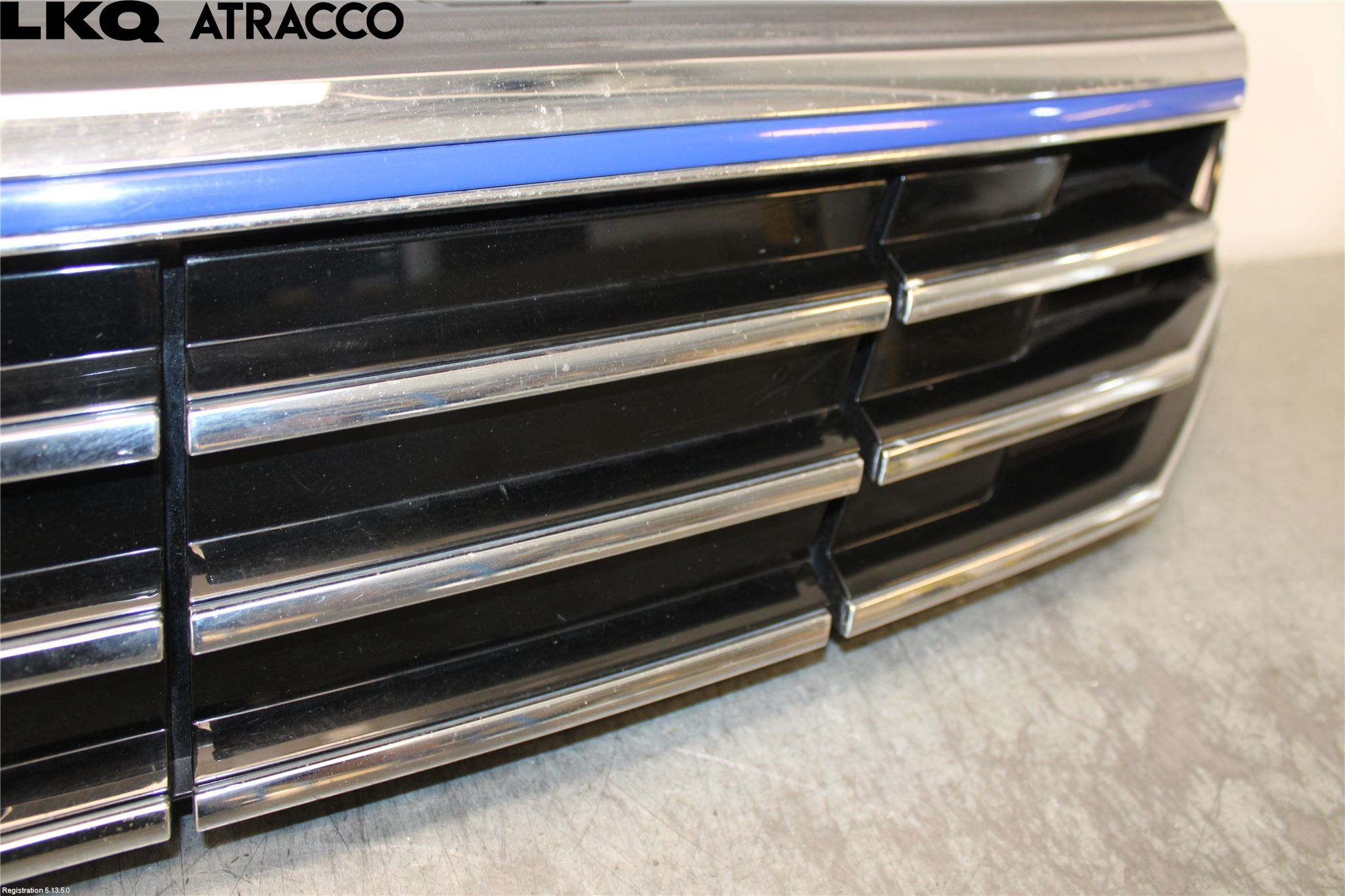 Volkswagen VW PASSAT 15-19 Grill Komp