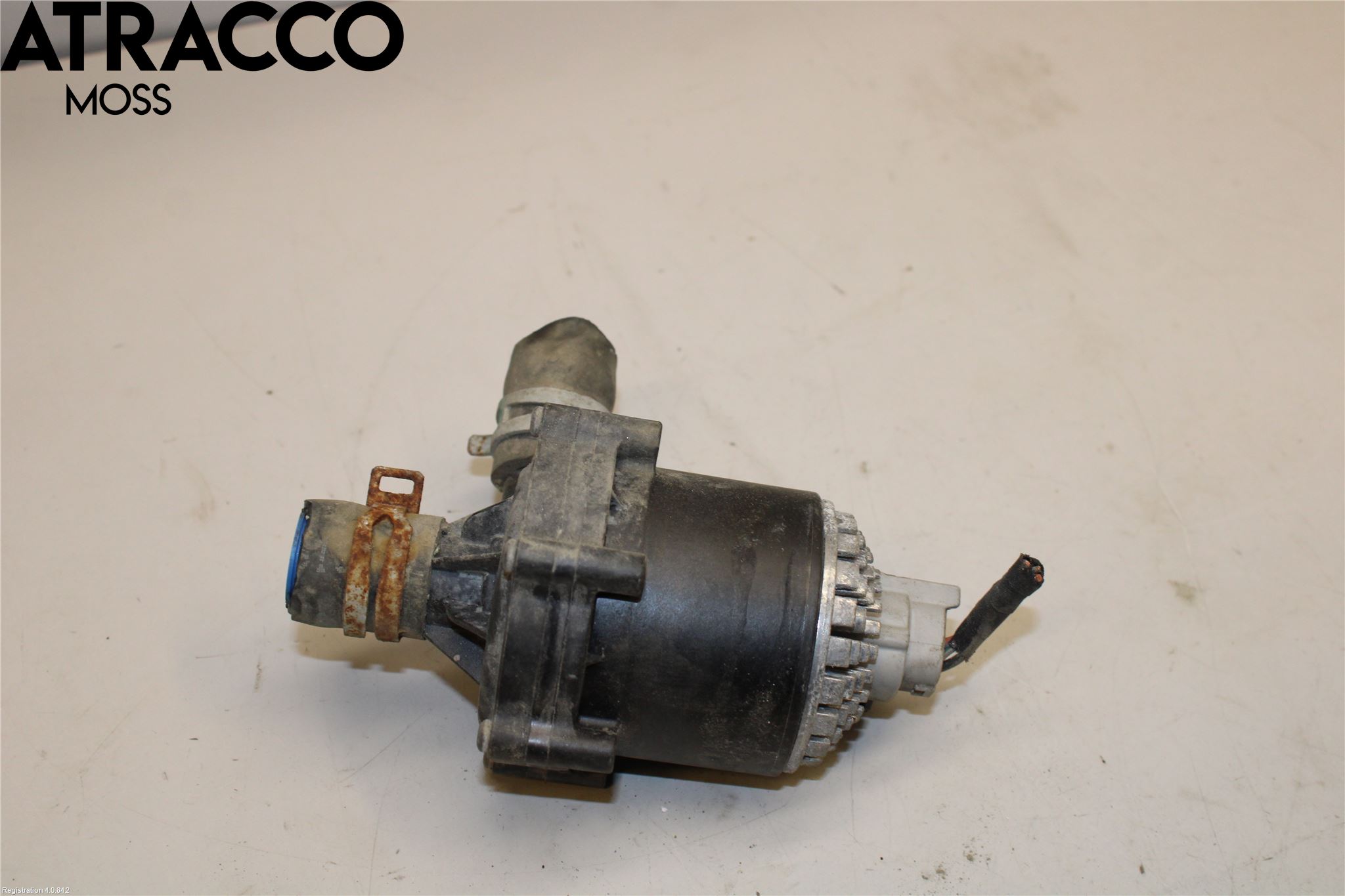 Tesla MODEL S 13- Vattenpump