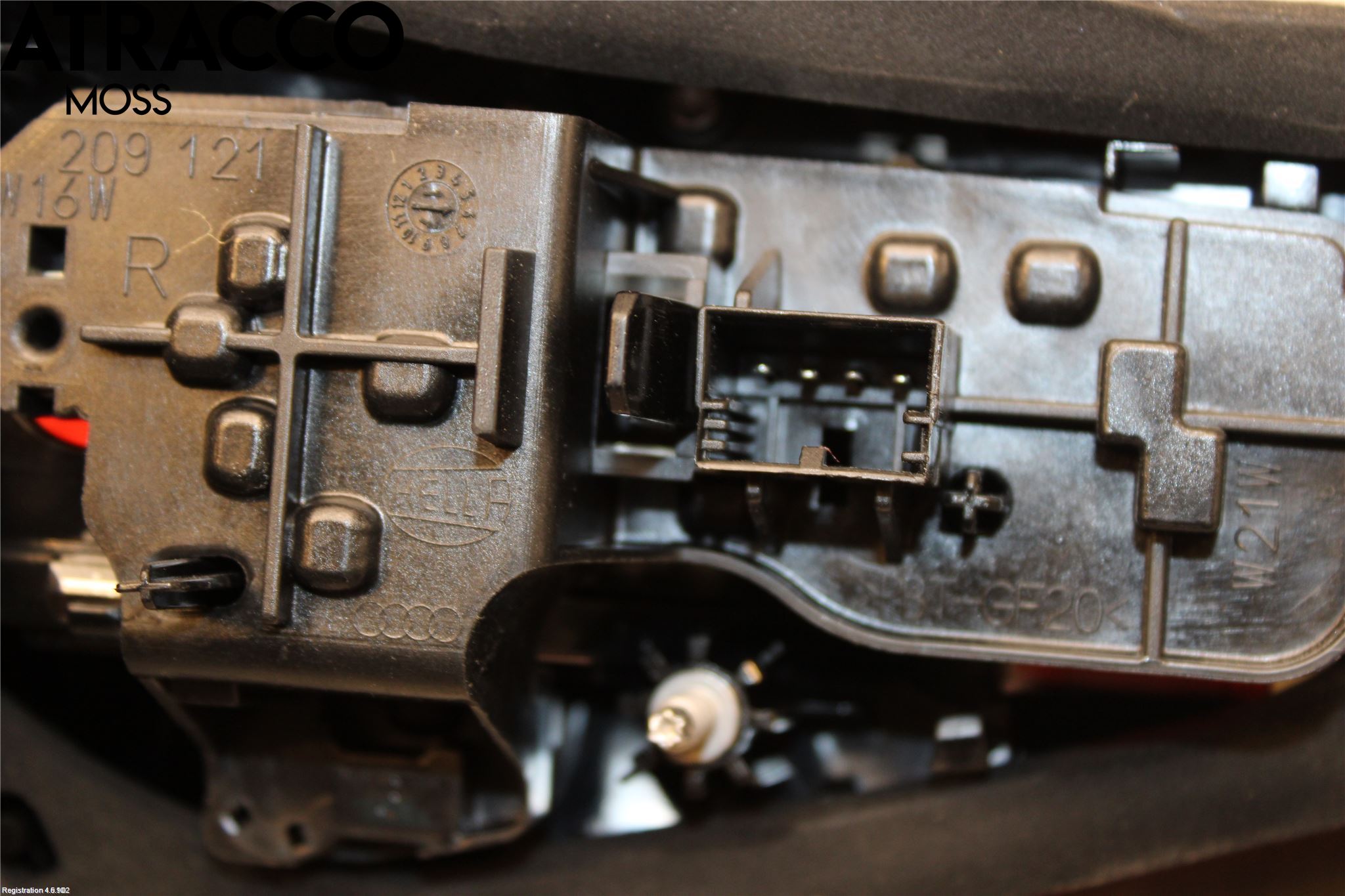 Audi A3/S3 8V 13-20 Bakljus Lucka Hö