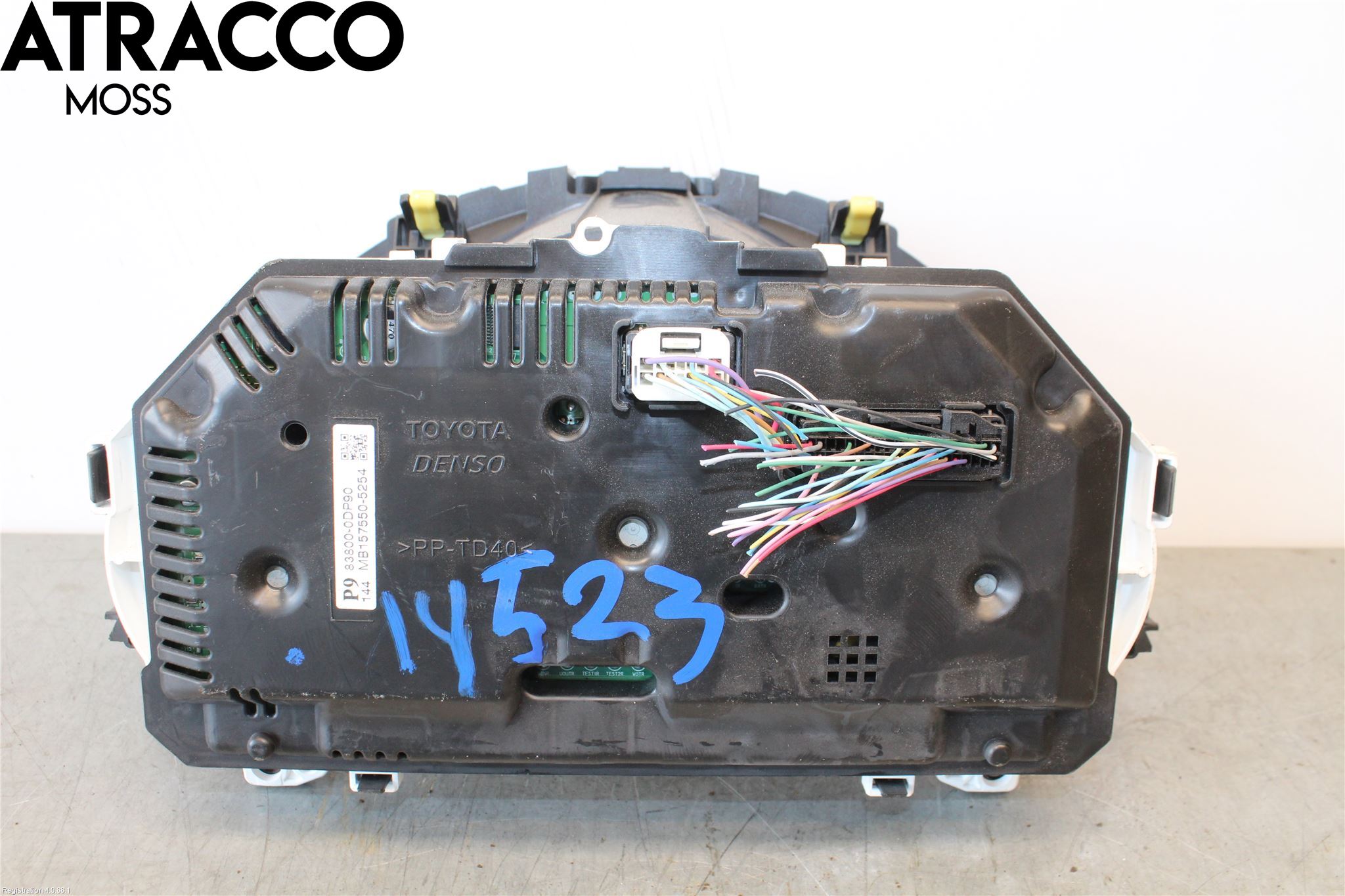 Toyota YARIS XP130 12-14 Instrumentkonsoll Mitt