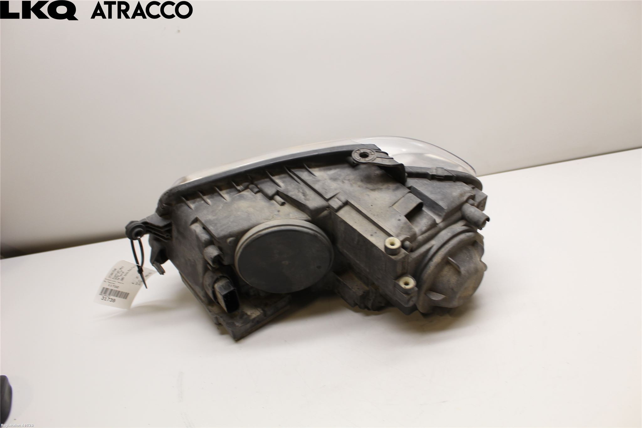 Volkswagen VW TOURAN 03-10 Strålkastare Höger