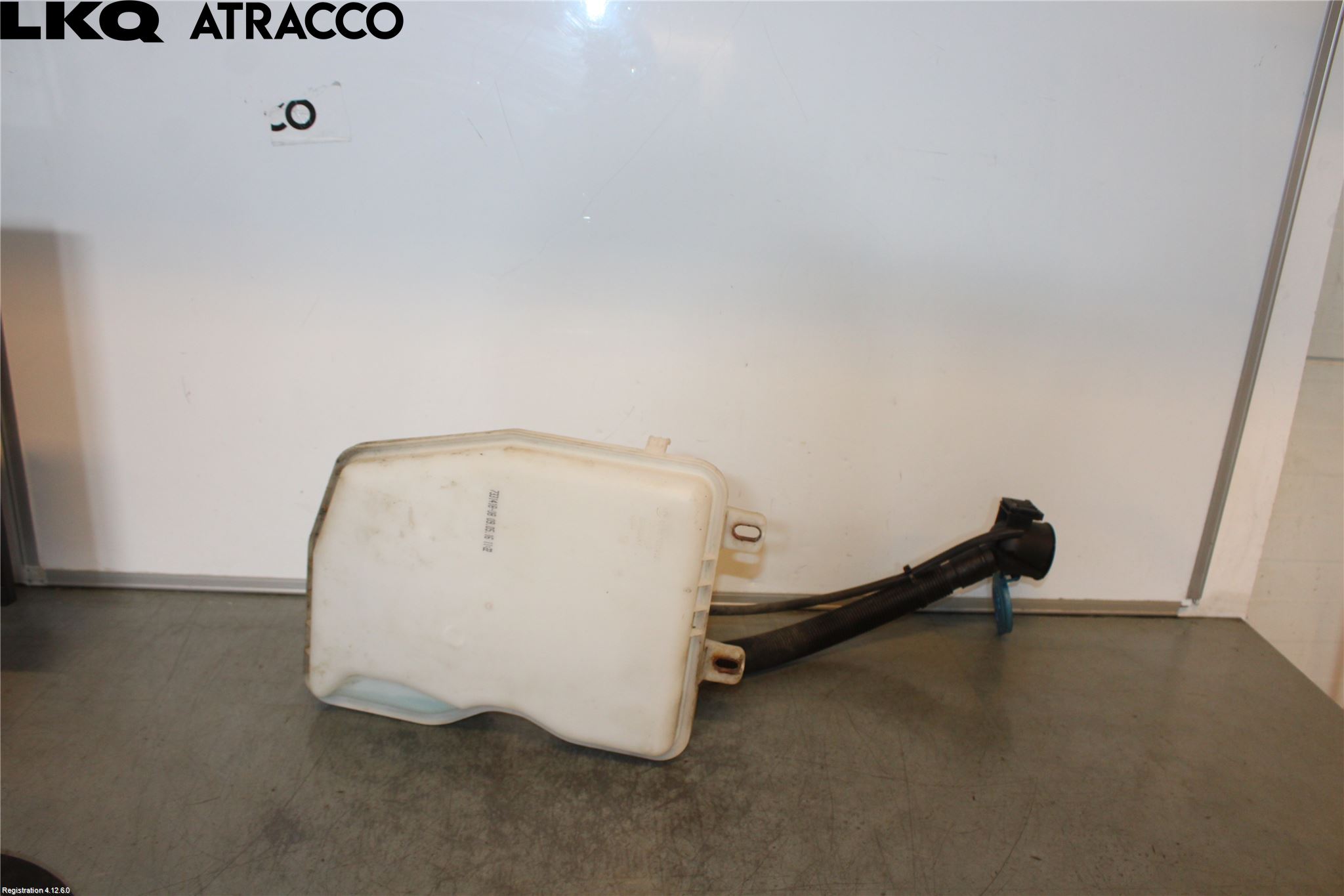 BMW 2 F45 Active Tourer 14-21 Spolartank Vindruta