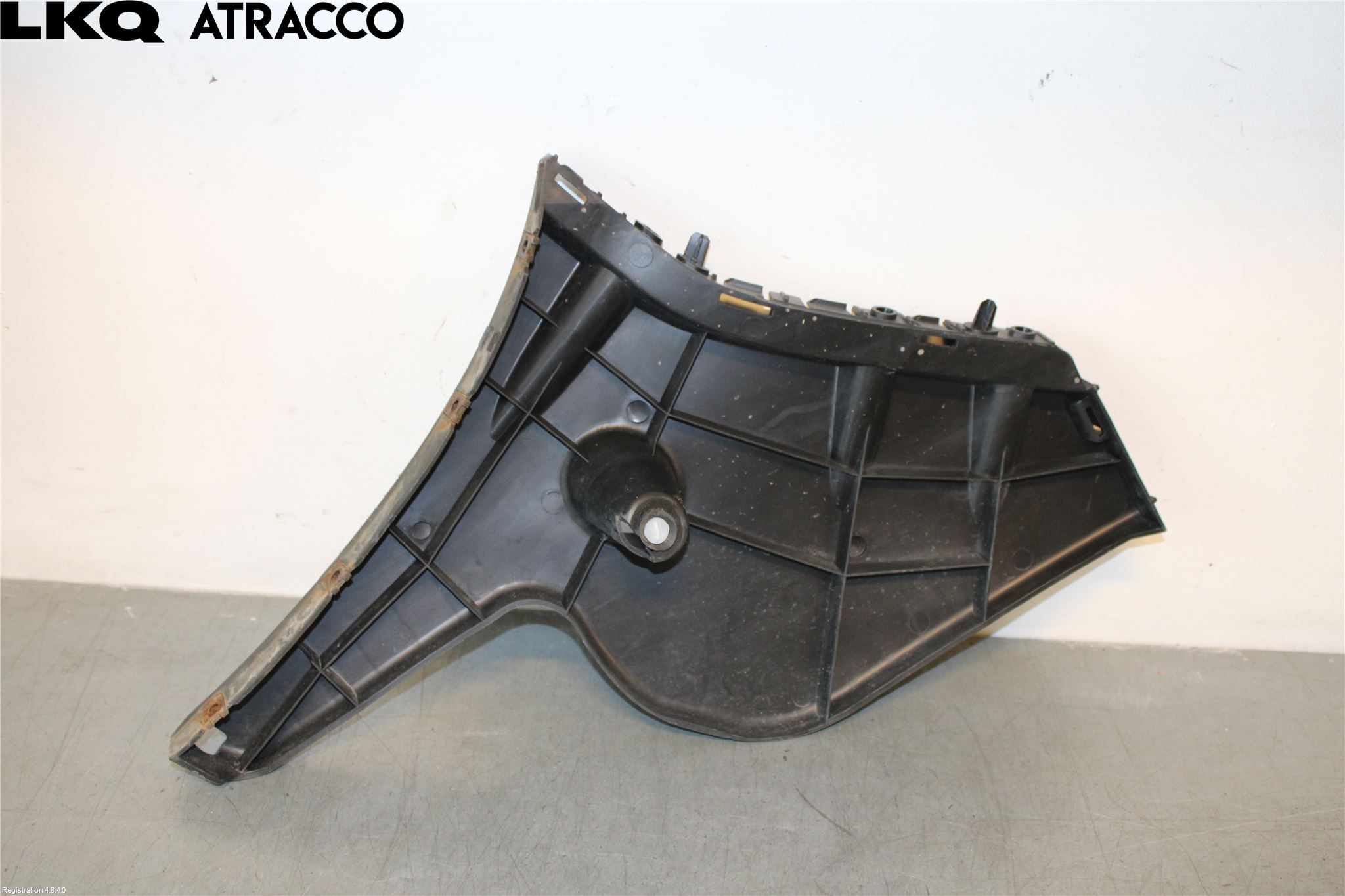 Volvo V60 11-13 Stötfångarbärjärn Bak