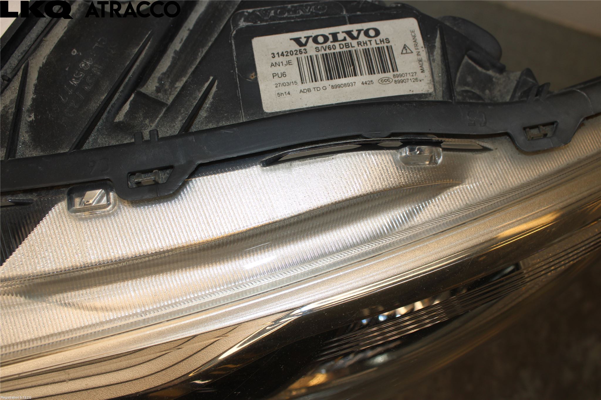 Volvo S60 14-18 Strålkastare Vänster