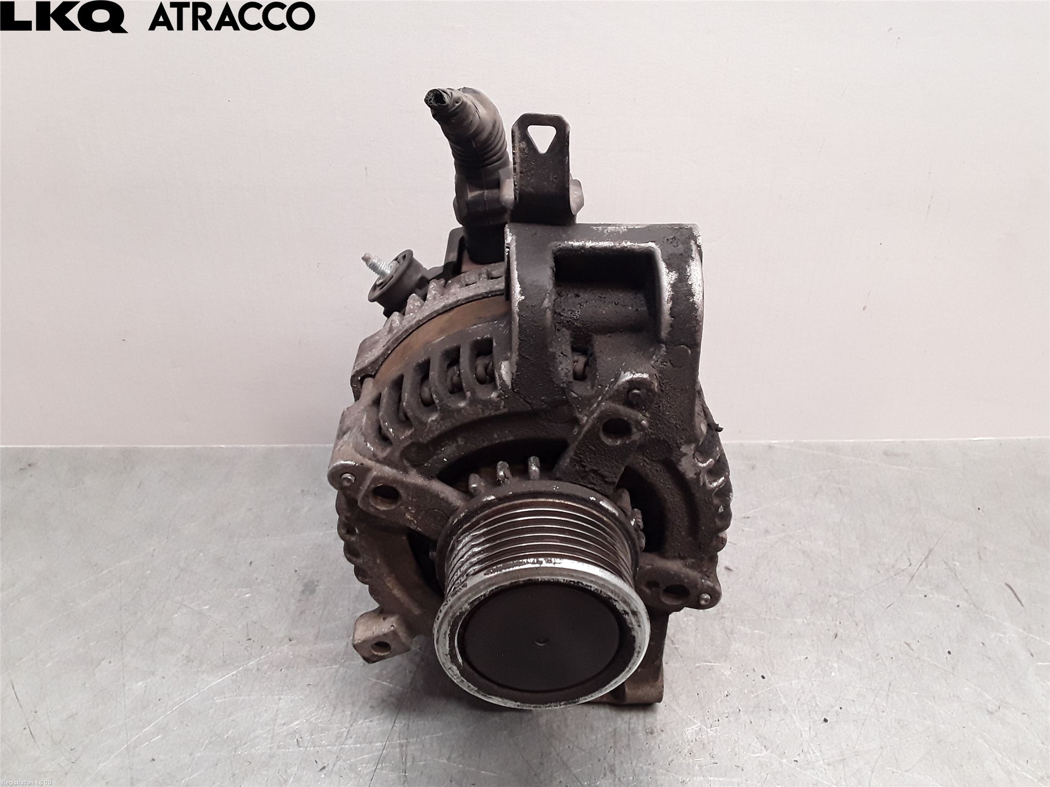 Toyota AVENSIS 09-15 Generator
