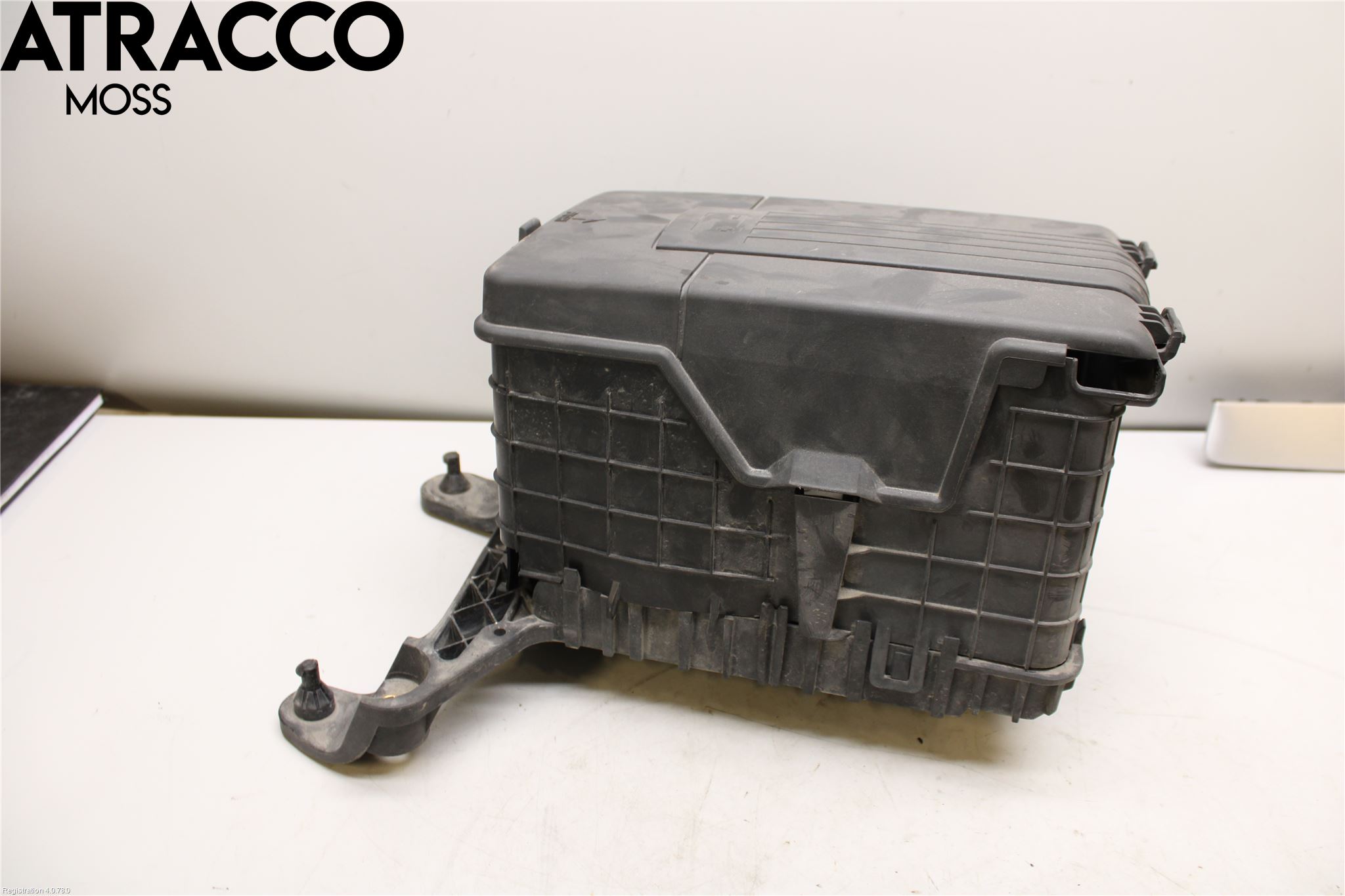 Volkswagen VW PASSAT CC 08-16 Batterilåda-Fäste-Hållare