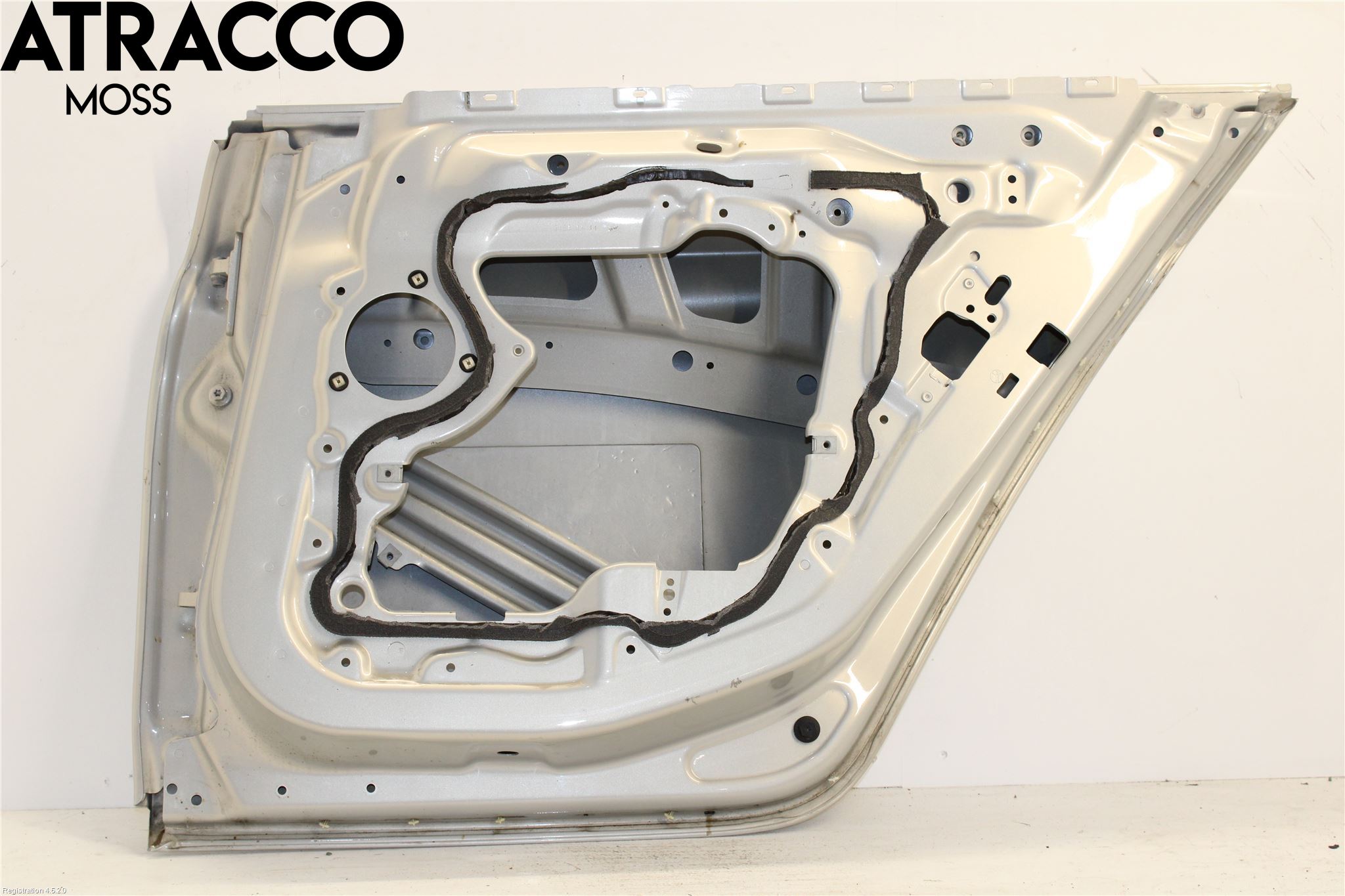 BMW 6 F12/F13 10-18 Dörr Bak Höger