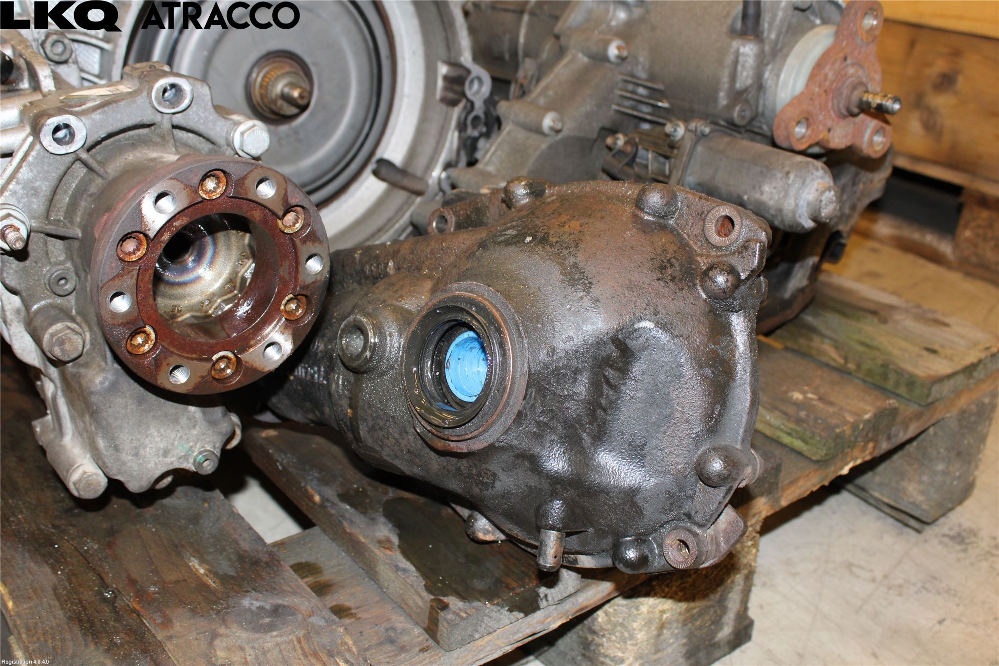 BMW X3 E83     03-10 Framvagn Diffrential