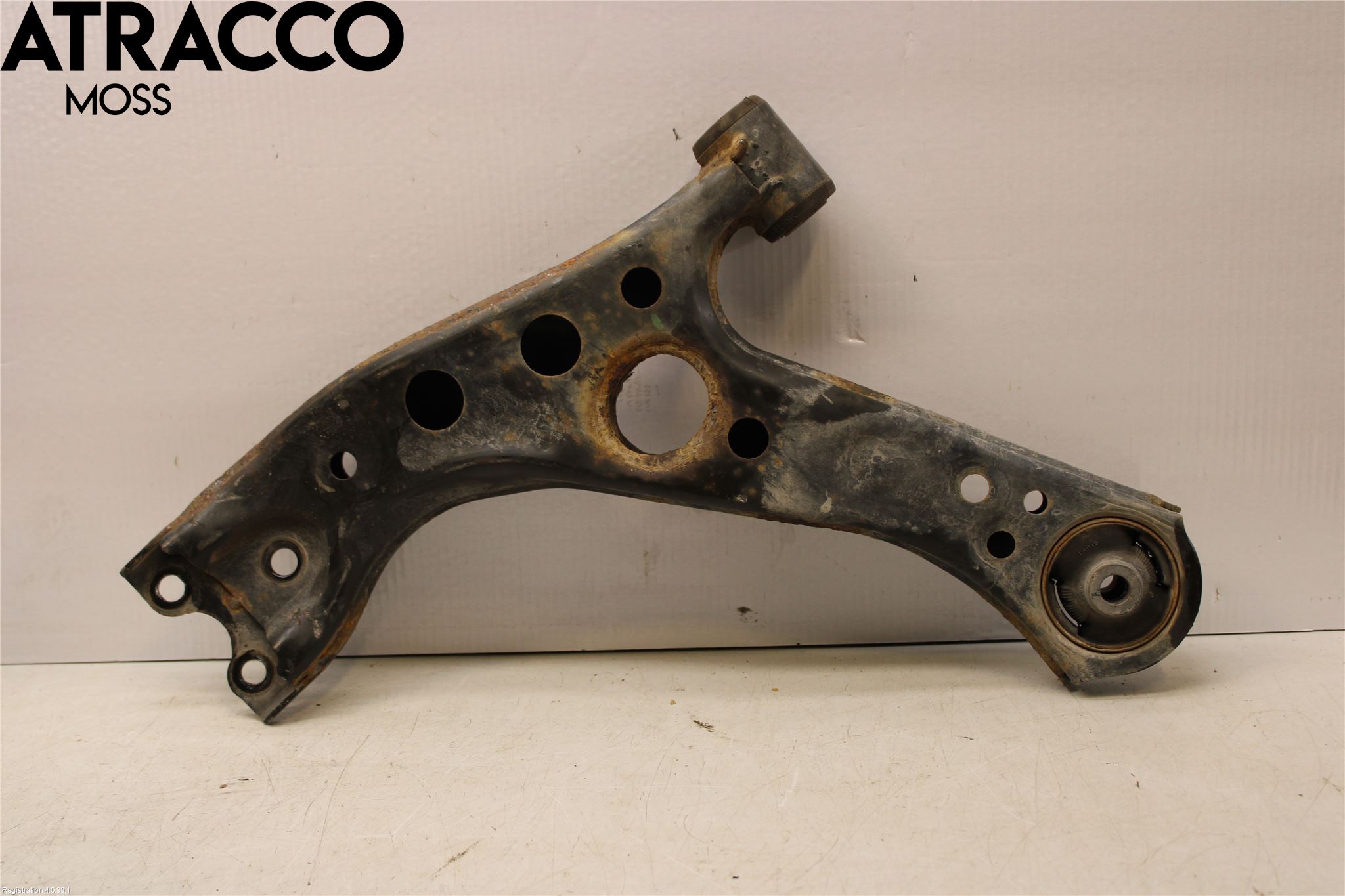 Toyota C-HR 16-23 Bärarm Fram Undre Hö