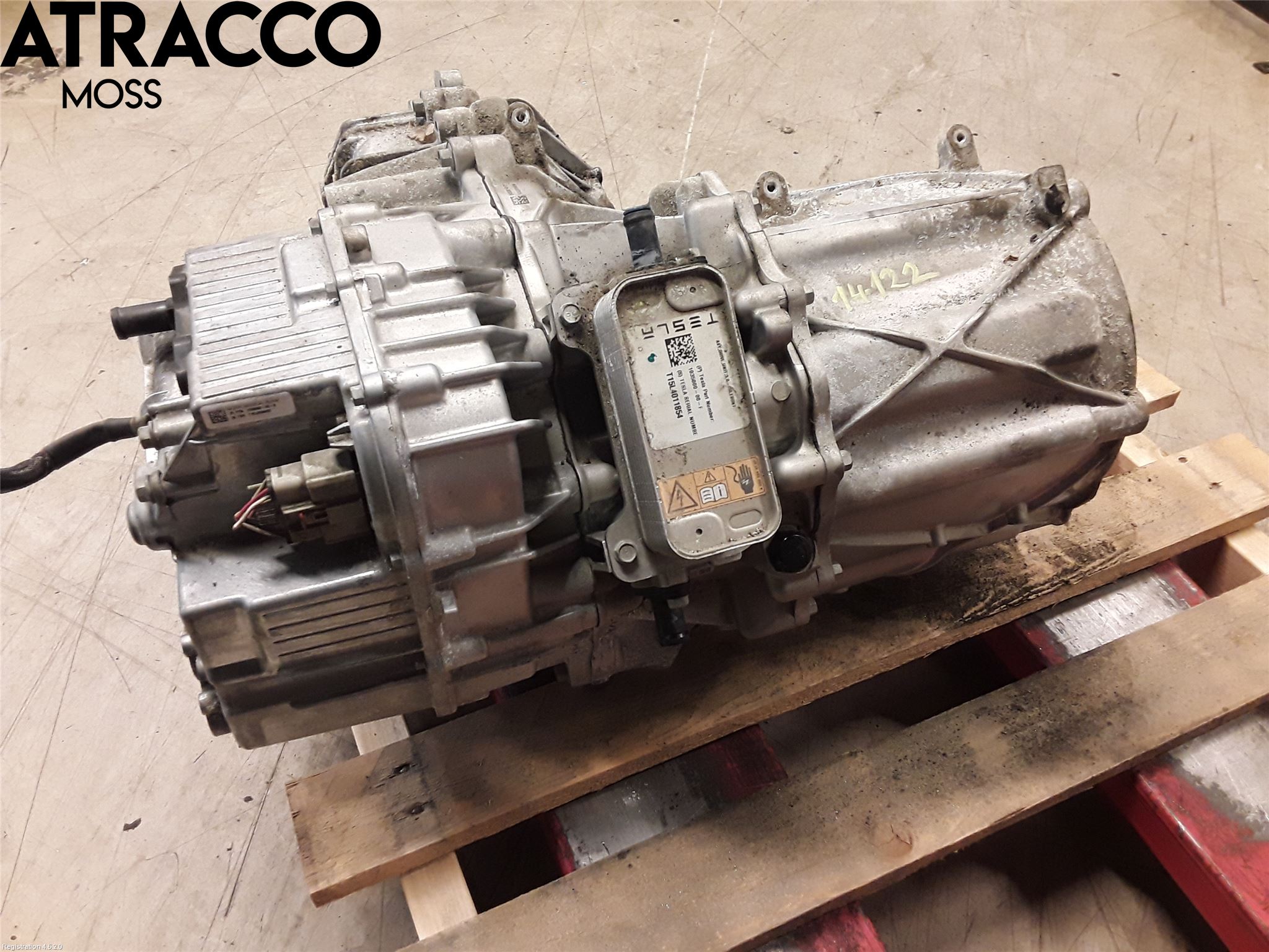 Tesla MODEL S 13- Motor Elektisk Fram